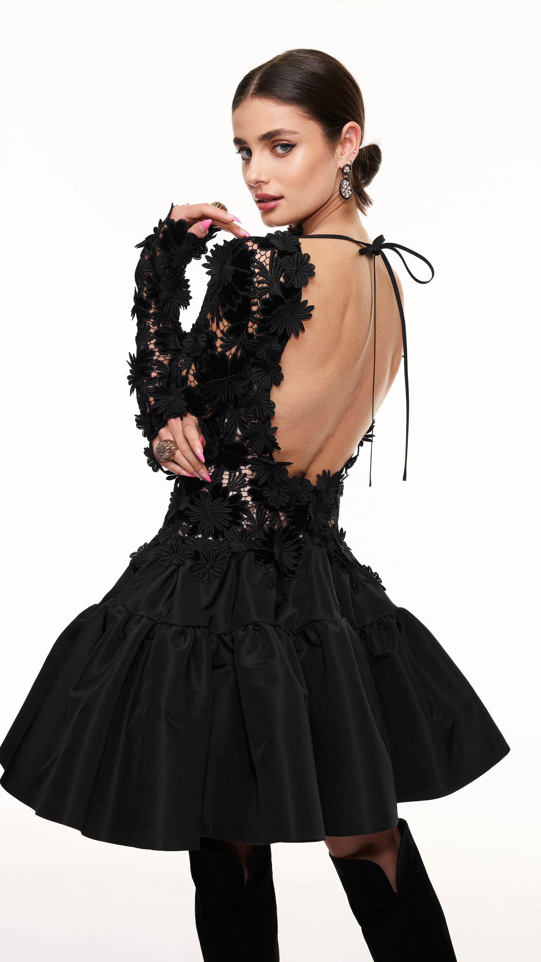 Taylor Hill in a black lace and ruffled dress HD Phone Wallpaper