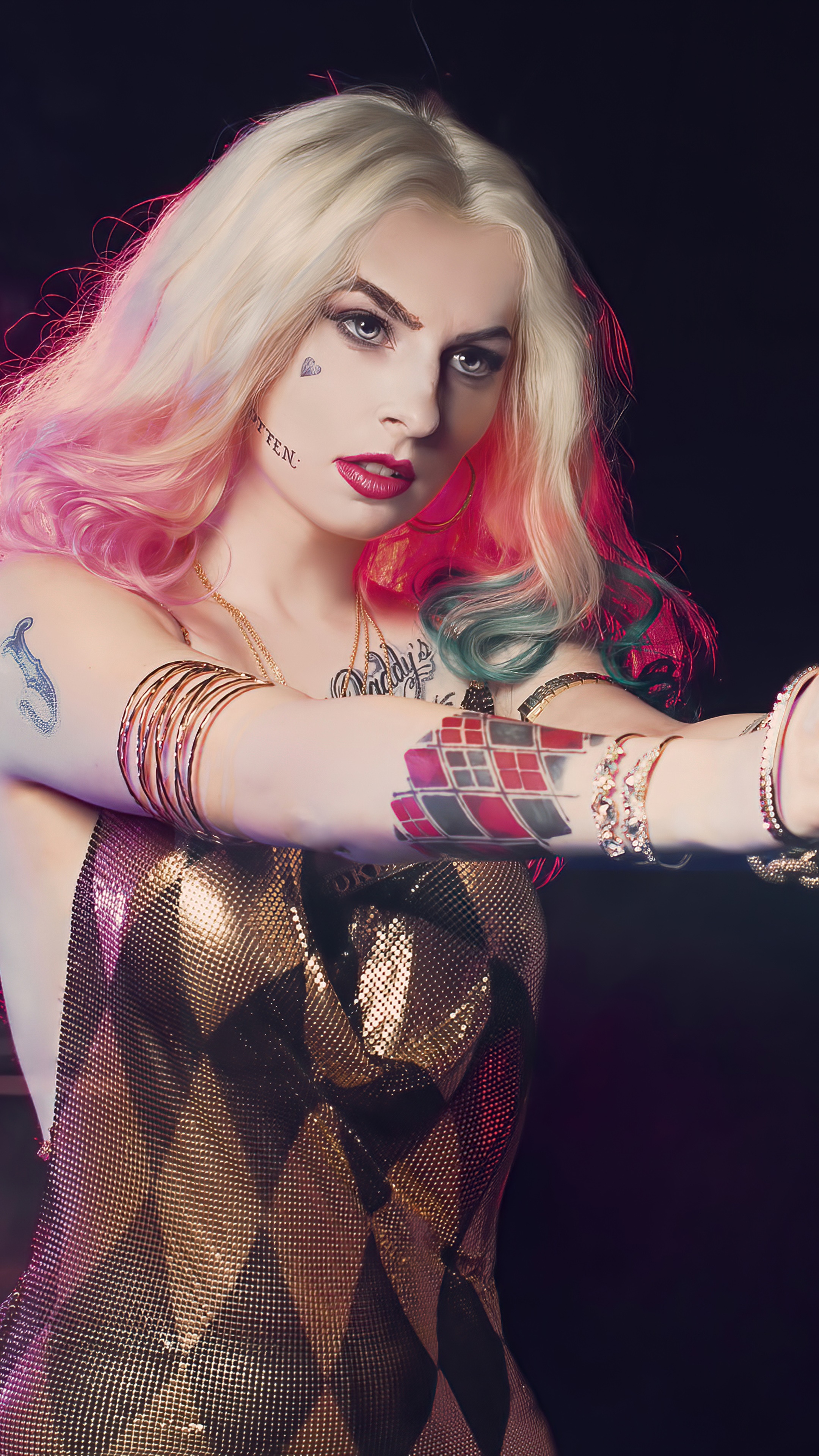Harley Quinn from DC Comics HD Phone Wallpaper