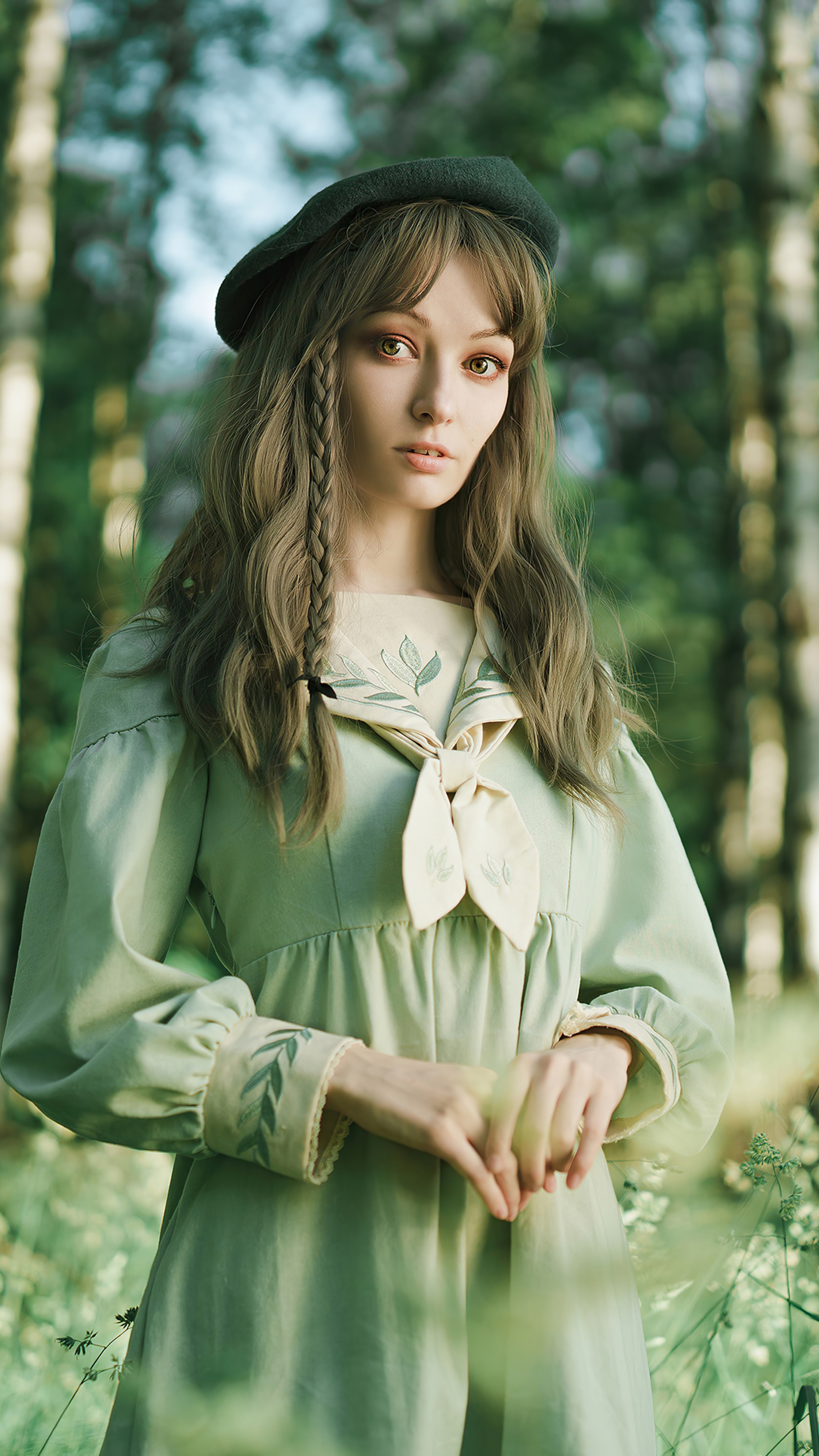 Girl in green dress and beret in forest HD Phone Wallpaper
