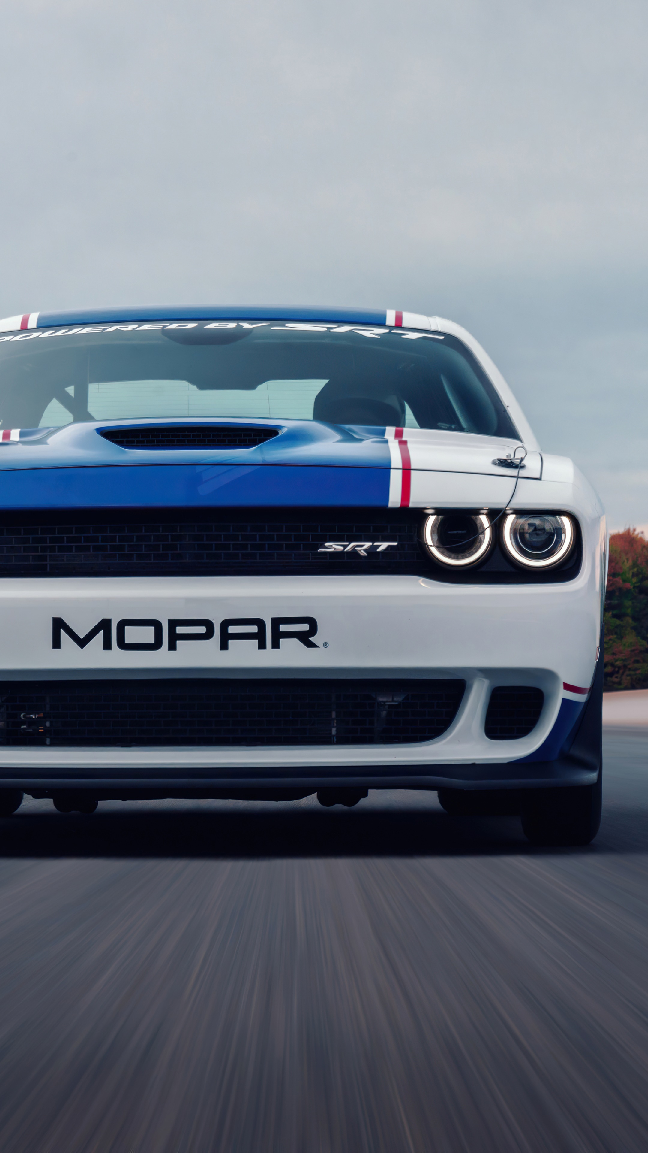 Mopar SRT Dodge Challenger 4K HD Phone Wallpaper