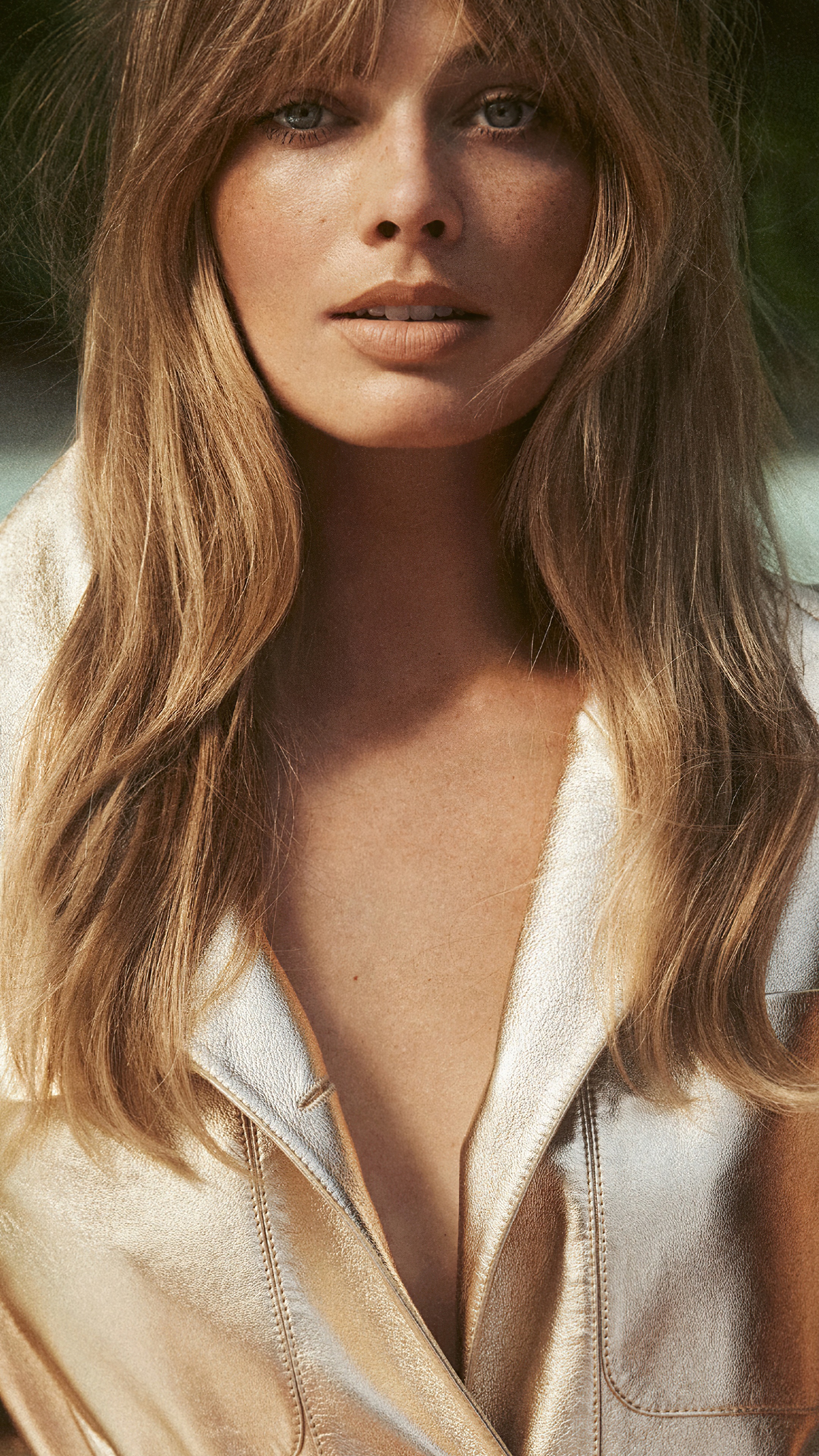 Margot Robbie in a photoshoot 4K HD Phone Wallpaper