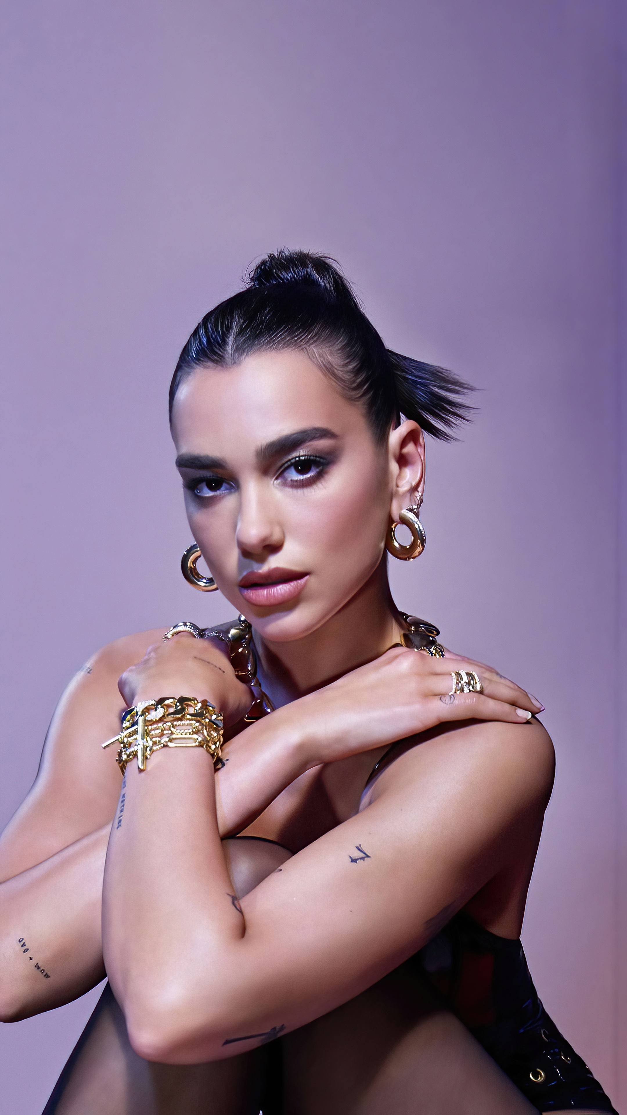 Dua Lipa 4K HD Phone Wallpaper