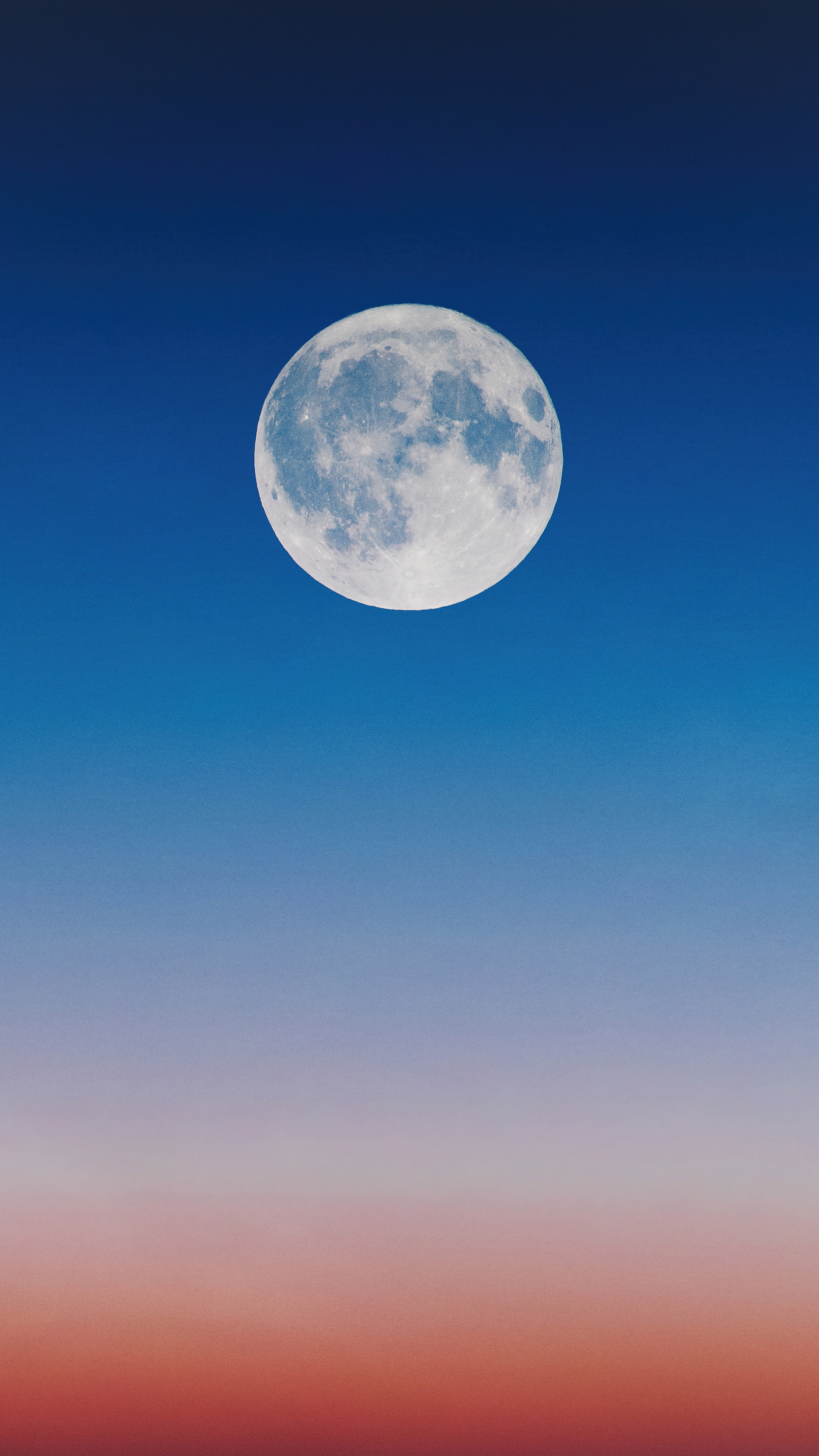 Full moon in a gradient sky HD Phone Wallpaper