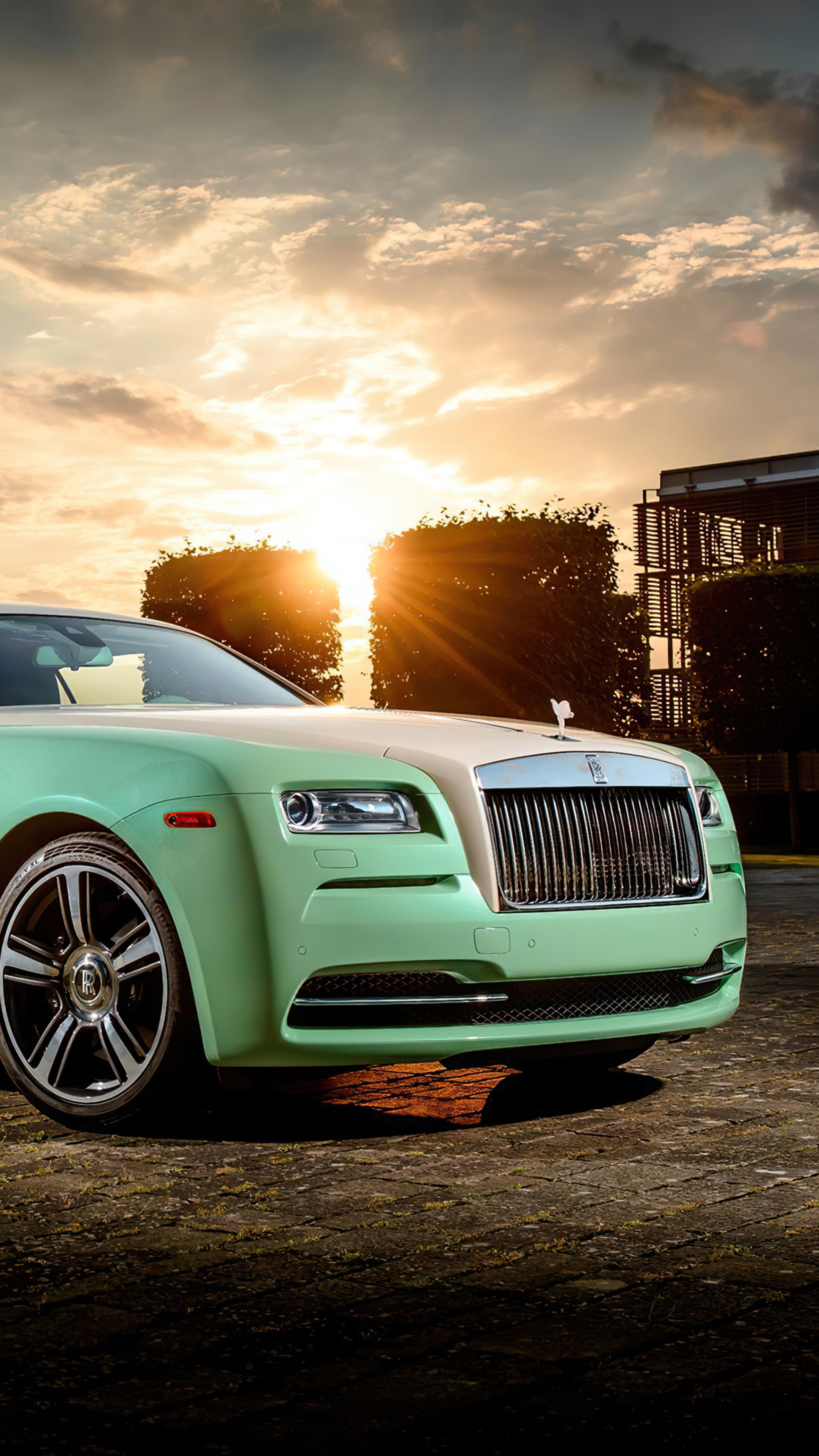 Rolls-Royce Wraith 4K HD Phone Wallpaper
