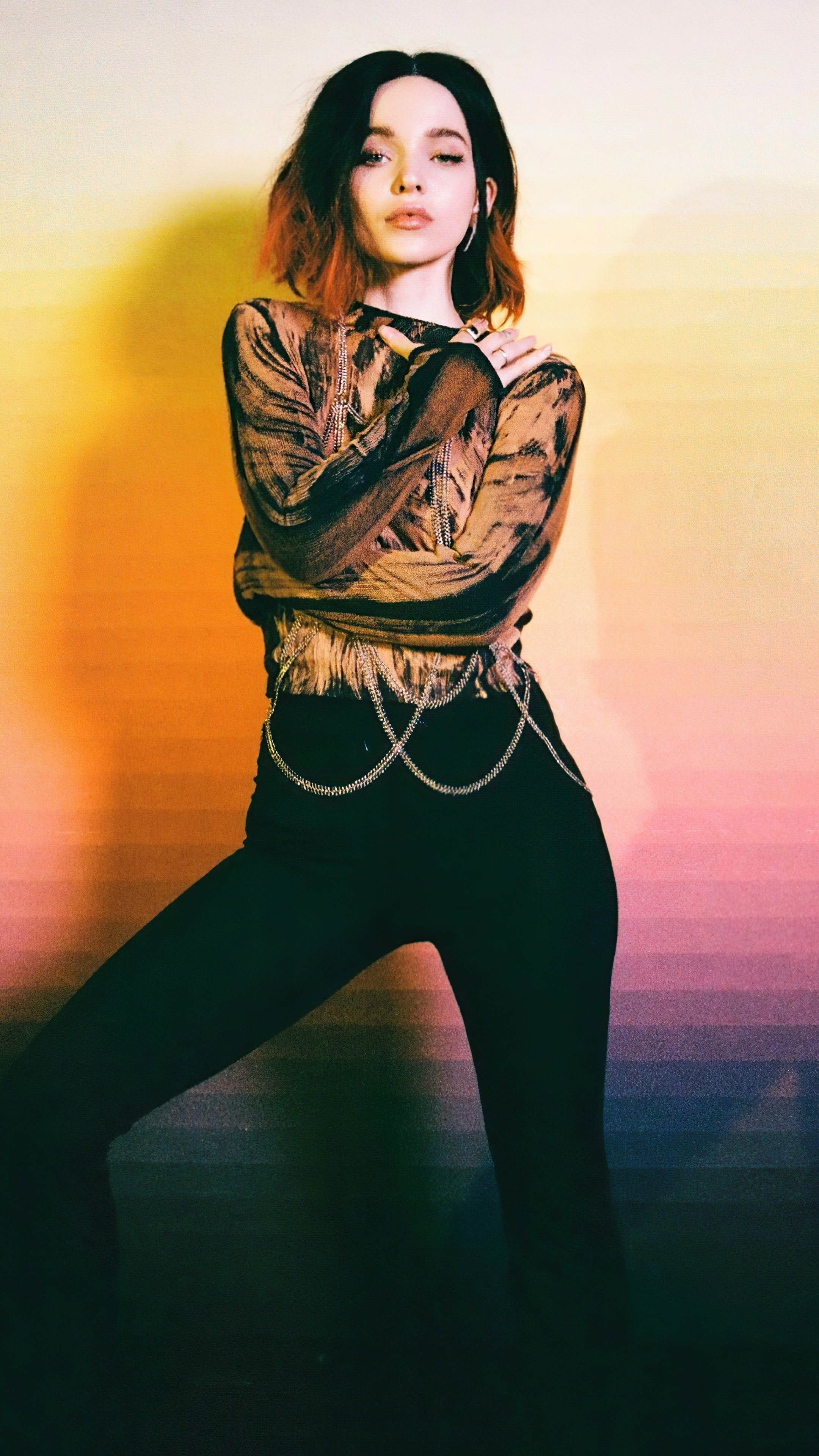 Dove Cameron in photoshoot 4K HD Phone Wallpaper