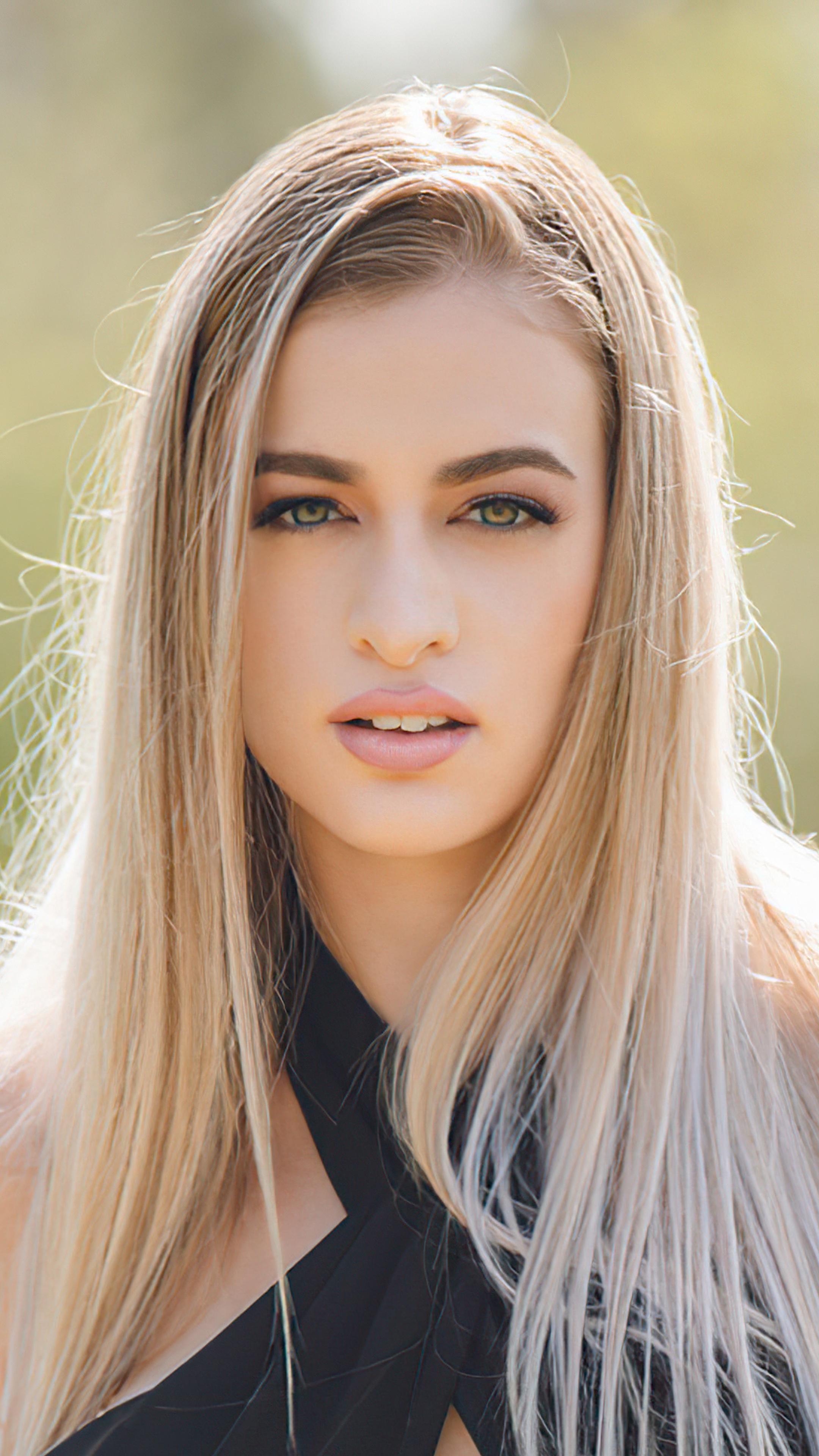 Blonde model in black dress HD Phone Wallpaper