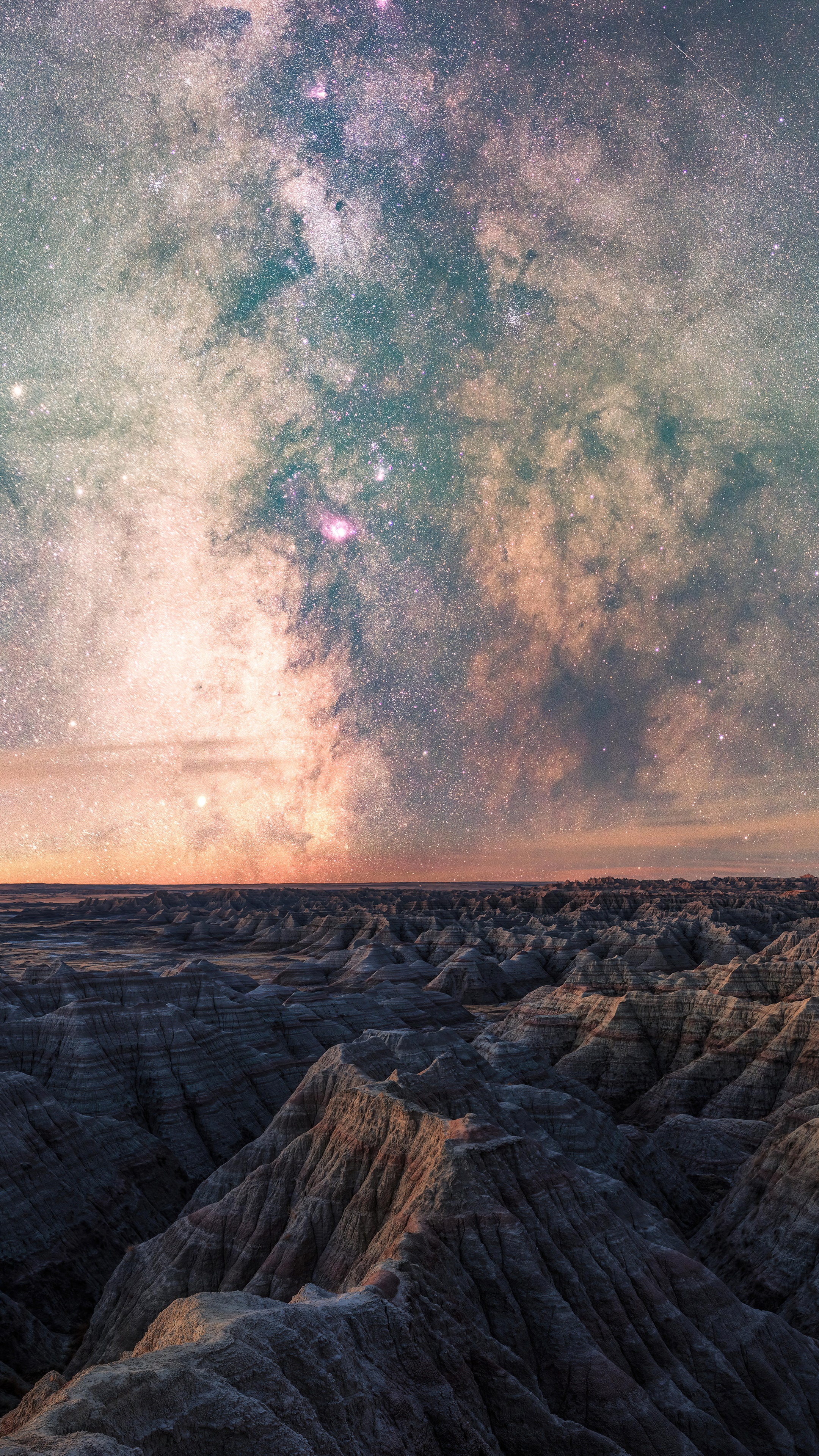 Milky Way over Badlands 4K HD Phone Wallpaper