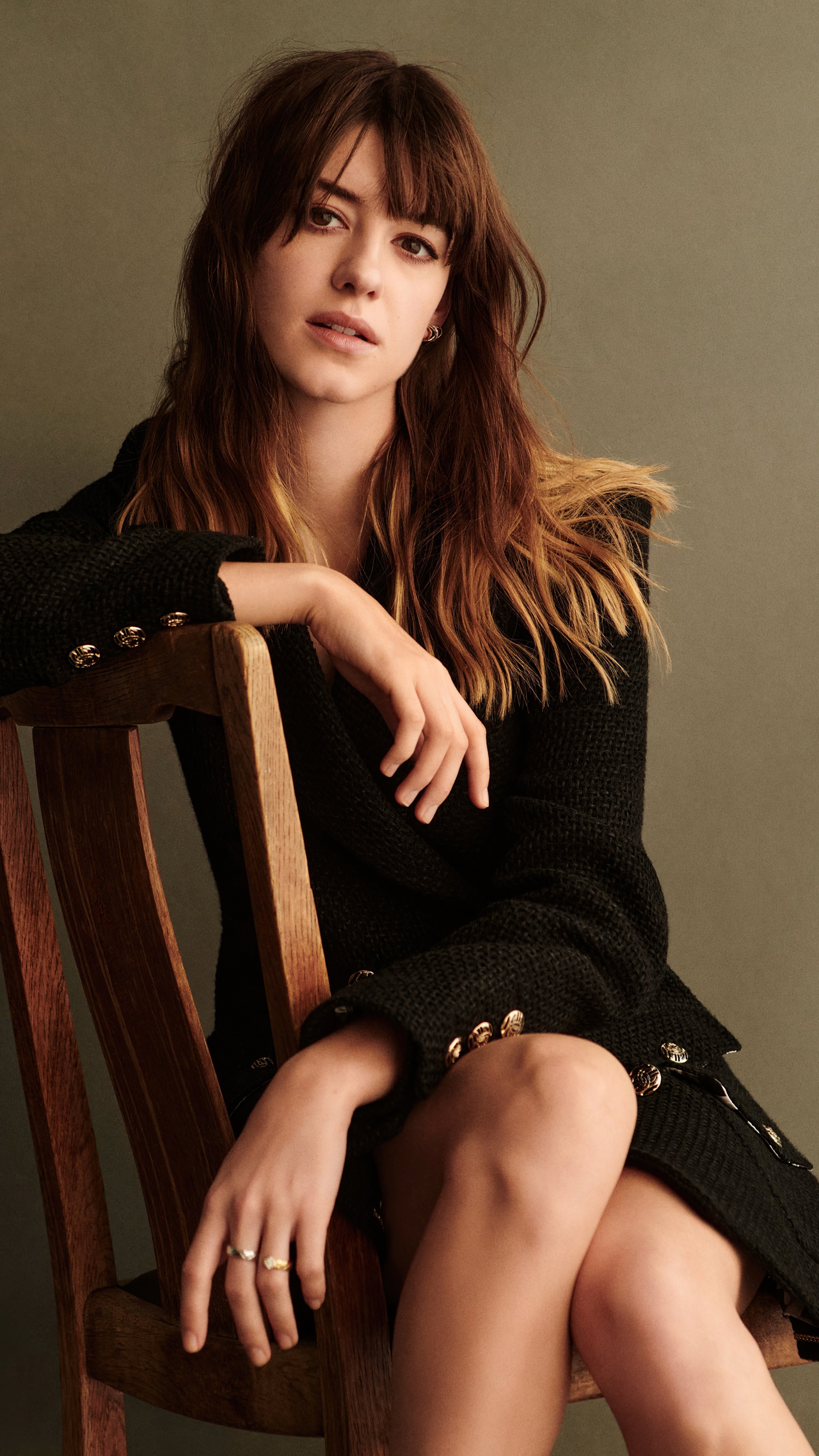 Daisy Edgar Jones in black jacket HD Phone Wallpaper