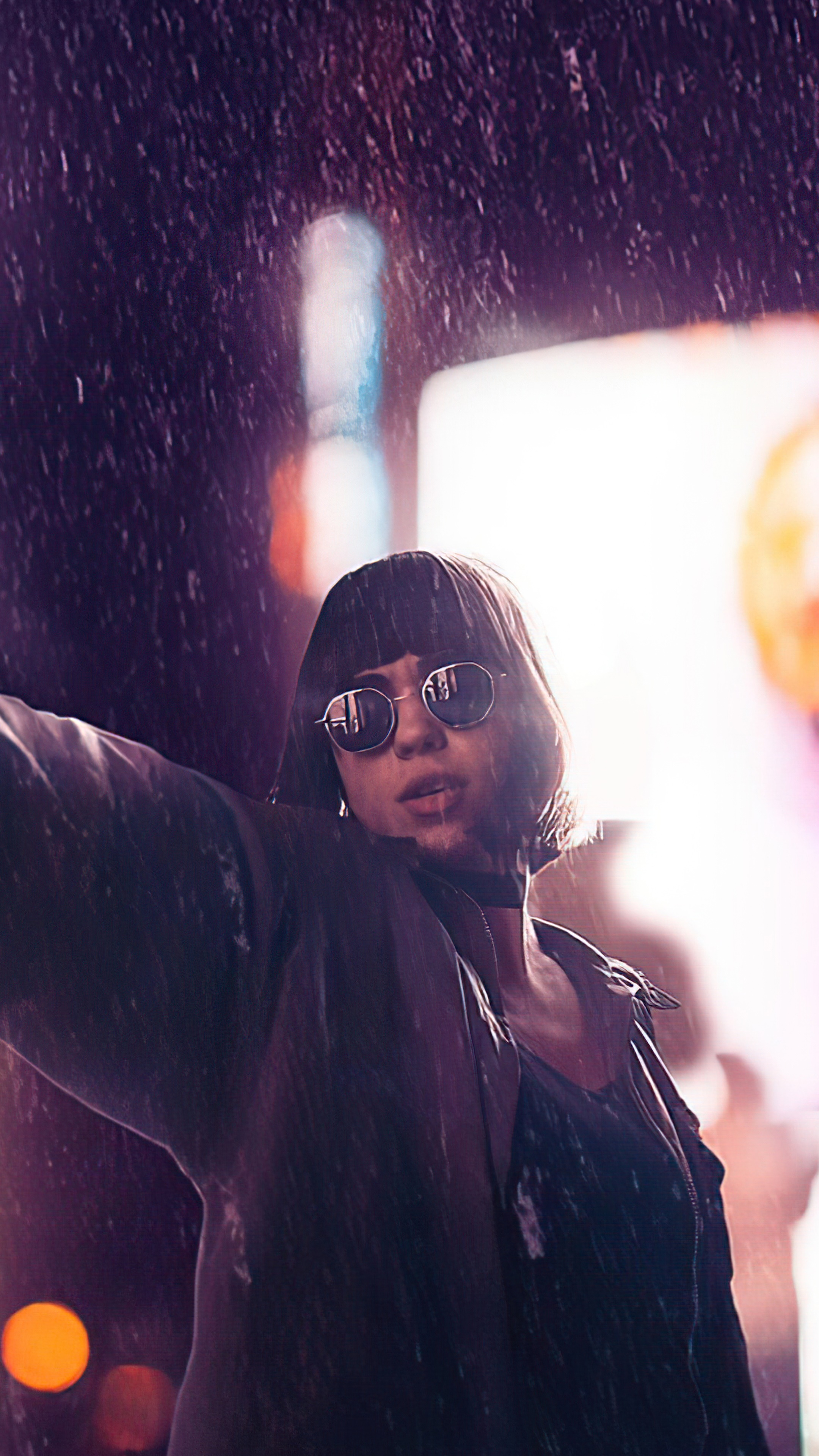Woman in sunglasses and jacket in the rain HD Phone Wallpaper