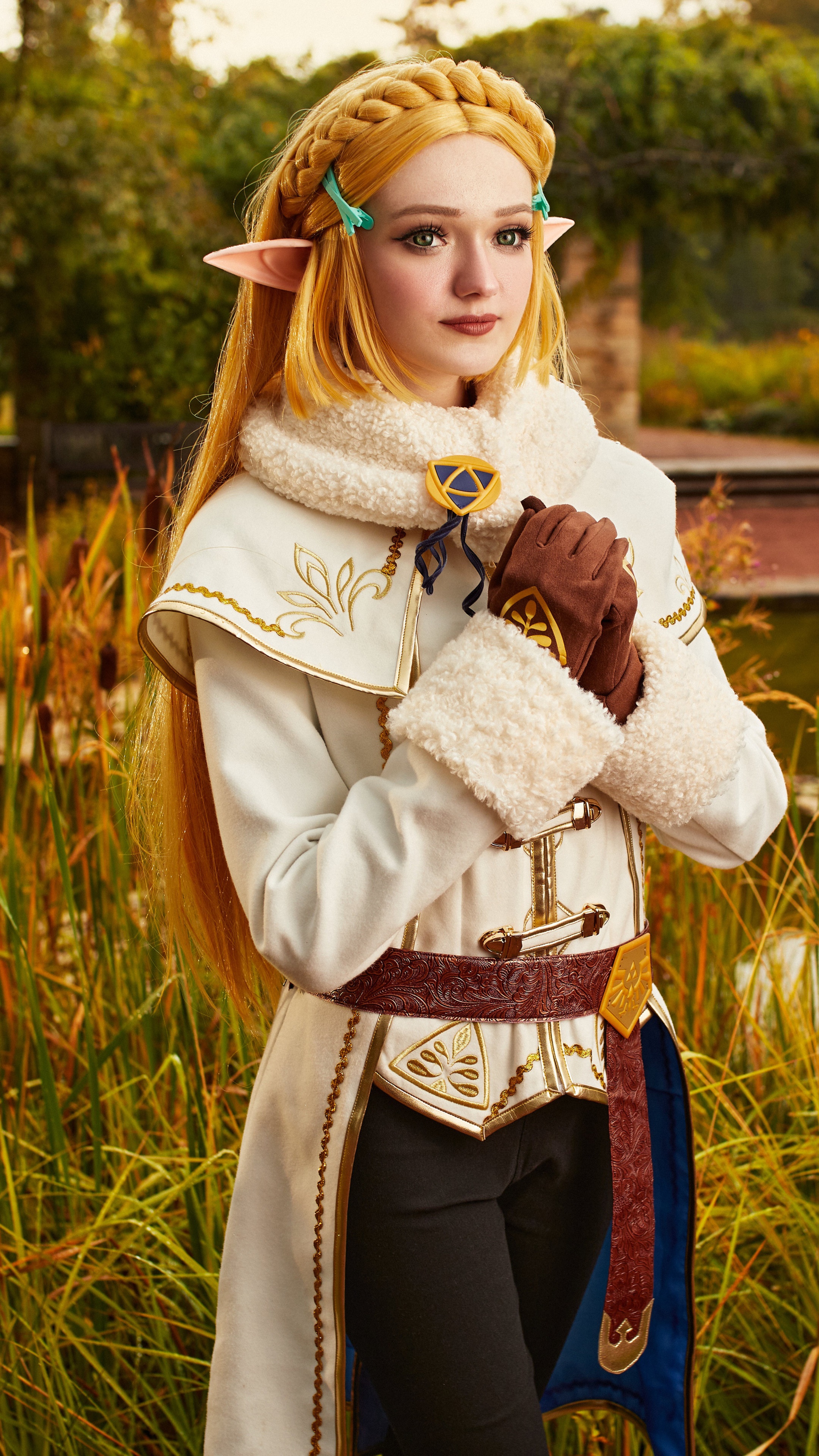 Zelda from The Legend of Zelda cosplay HD Phone Wallpaper