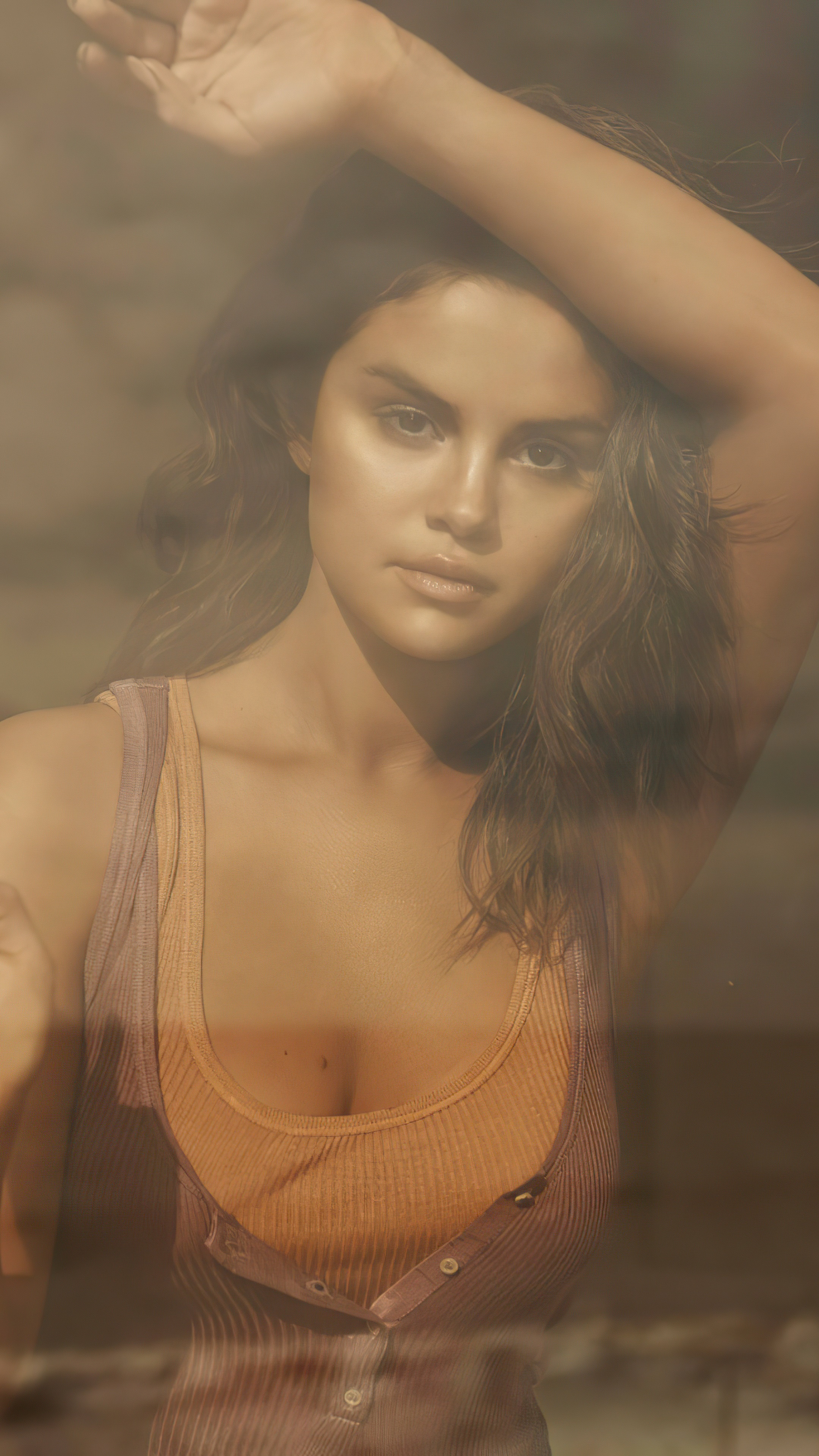 Selena Gomez in ribbed tank tops HD Phone Wallpaper