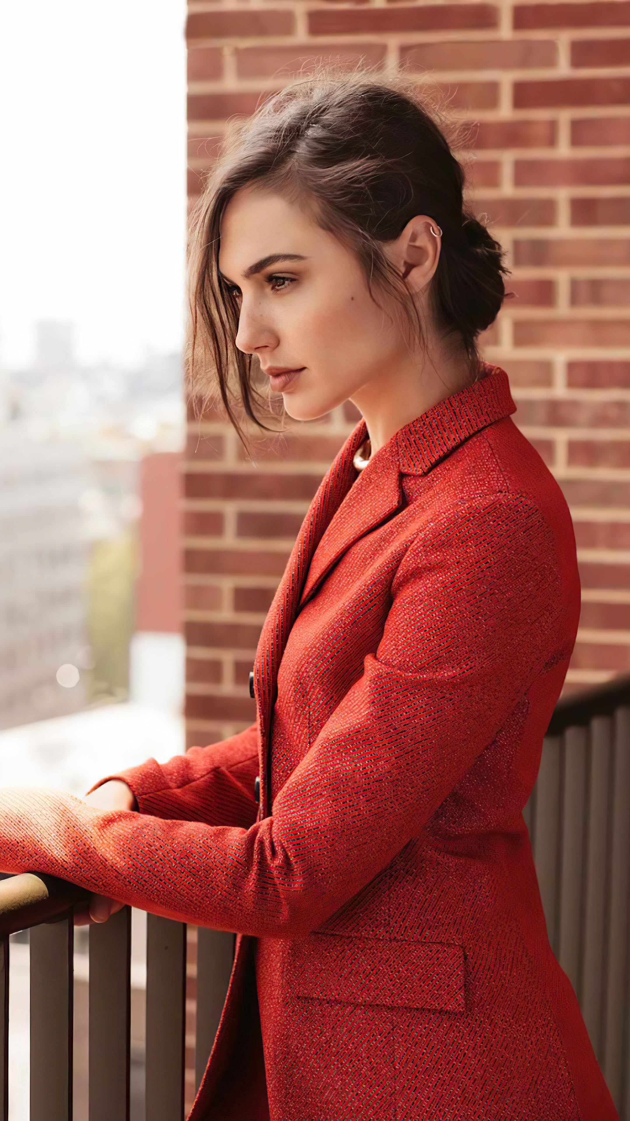 Gal Gadot in a red coat HD Phone Wallpaper