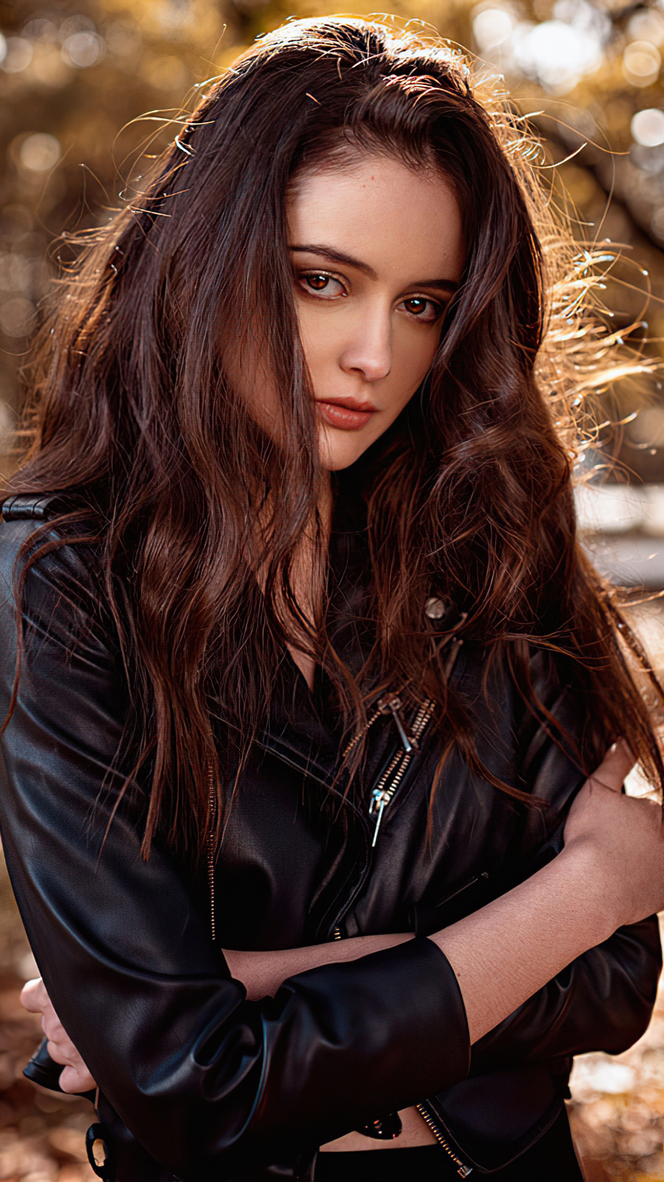 Girl in leather jacket HD Phone Wallpaper