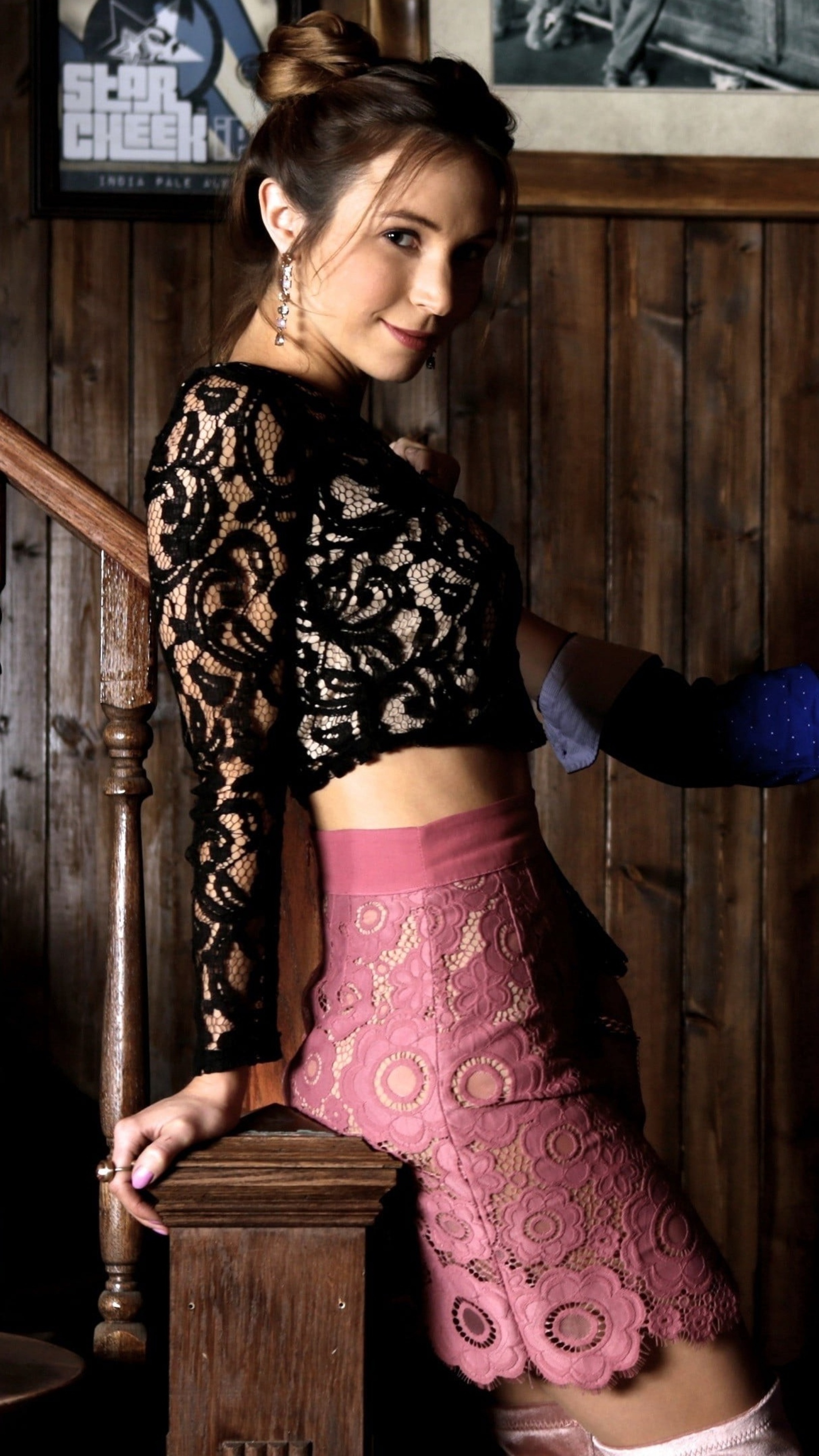 Wynonna Earp 4K HD Phone Wallpaper