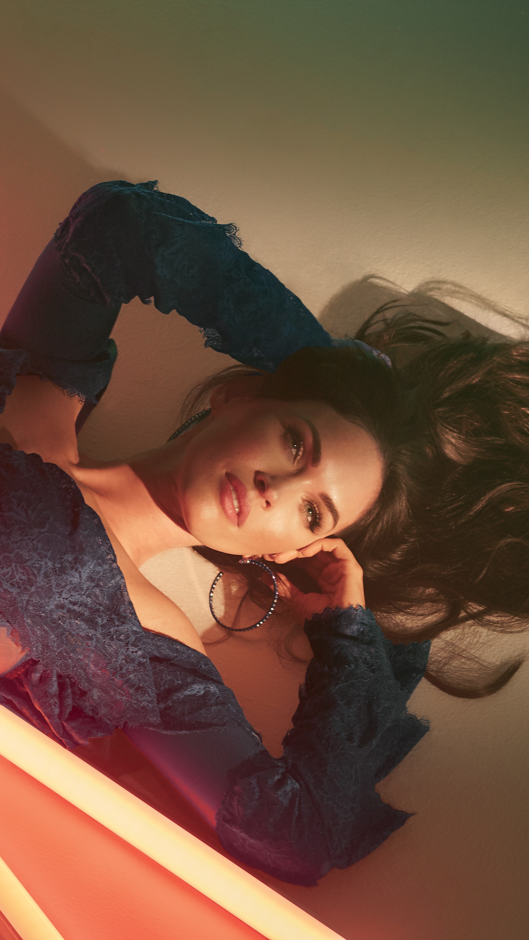 Megan Fox 4K HD Phone Wallpaper