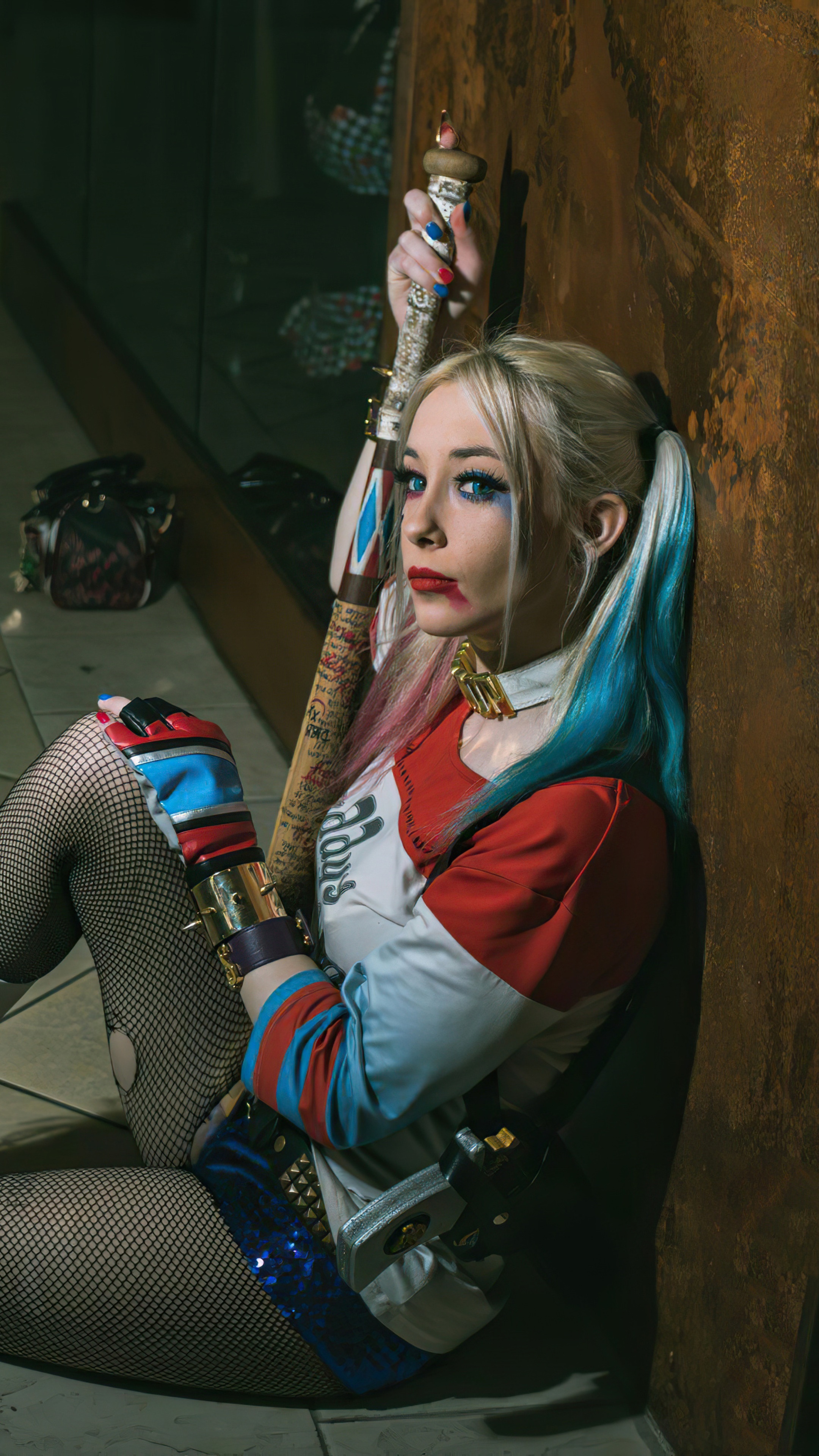 Harley Quinn cosplay with baseball bat HD Phone Wallpaper