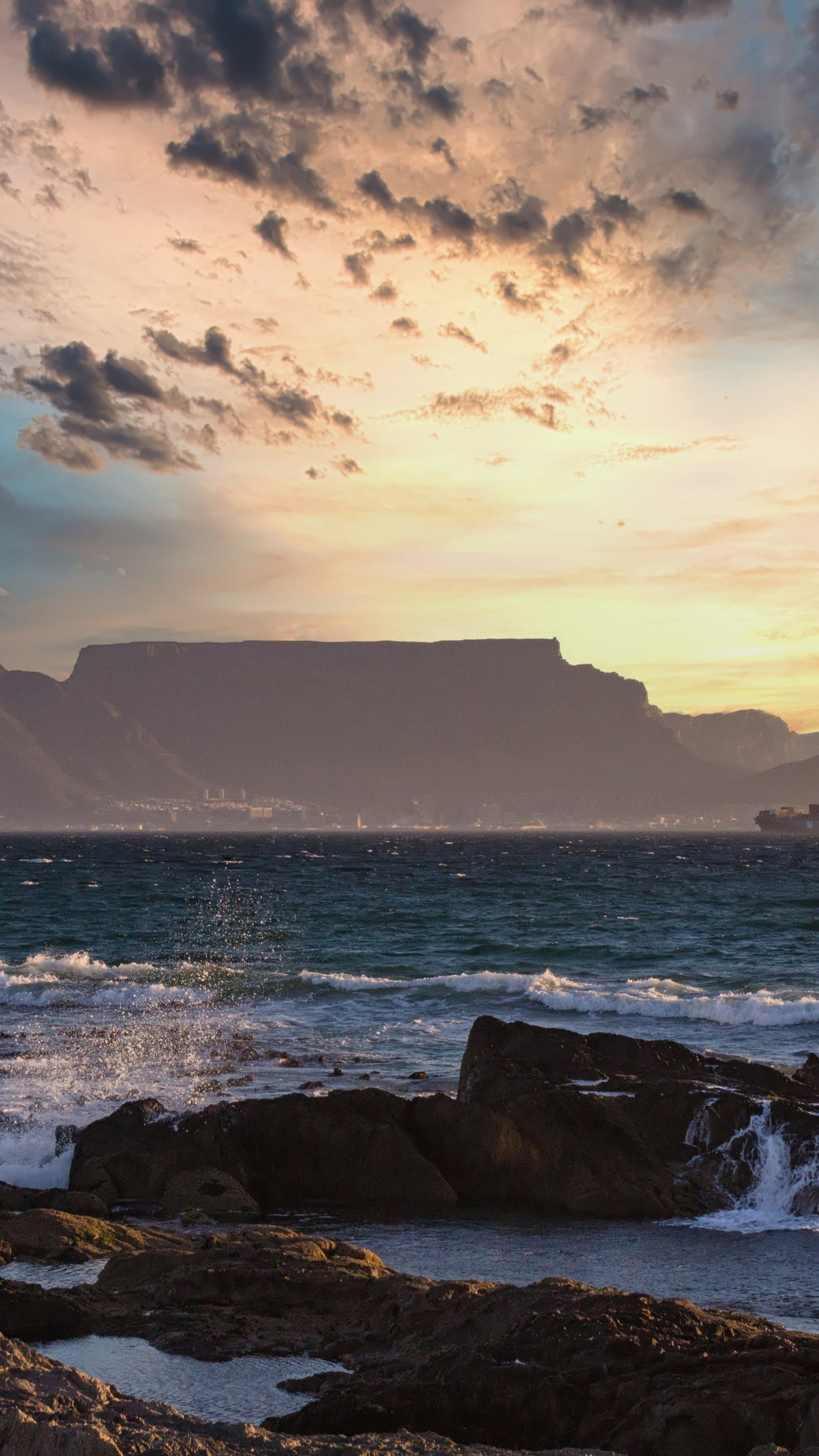 Table Mountain at Sunset Over the Ocean HD Phone Wallpaper