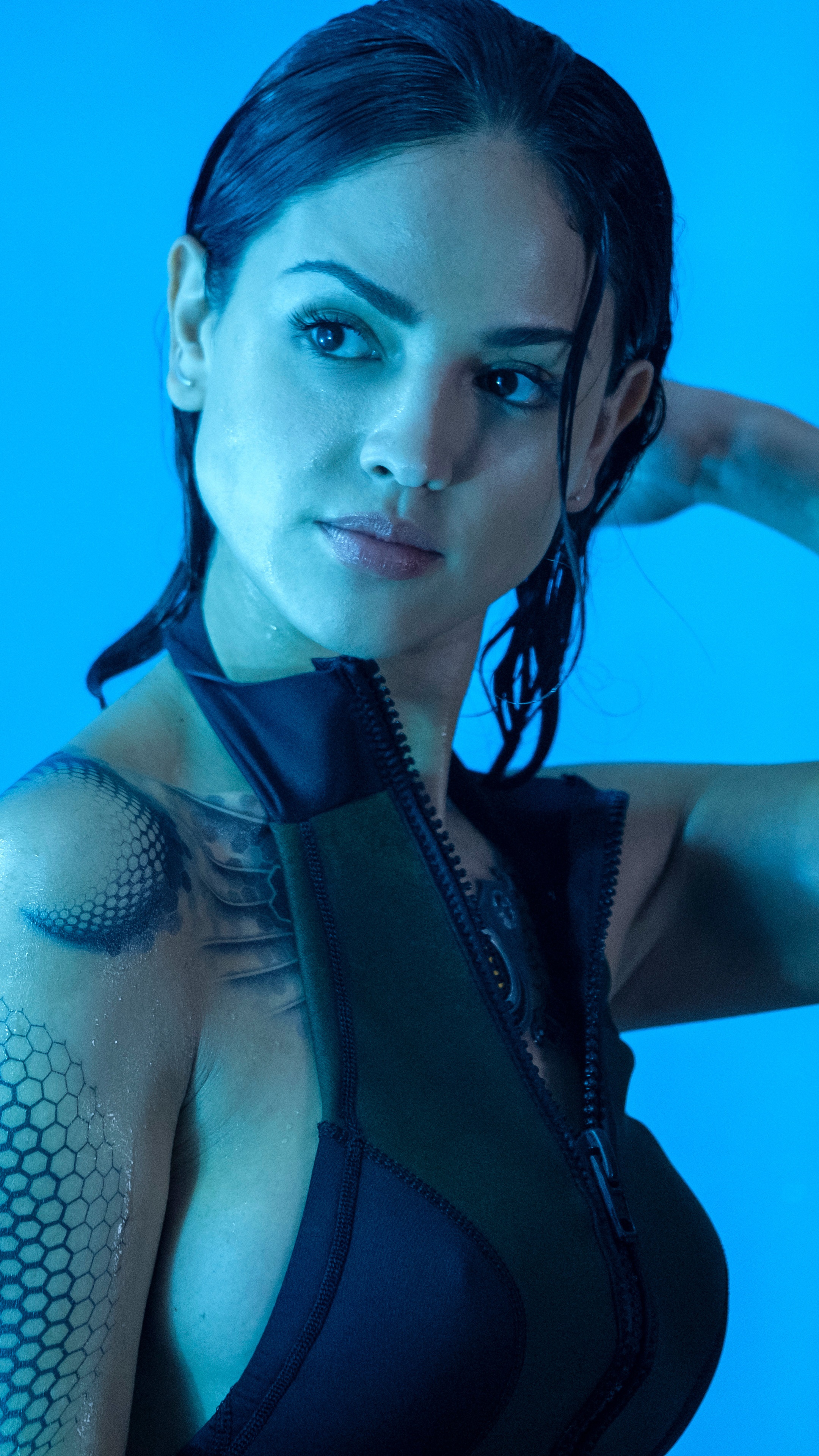 Eiza Gonzalez in Bloodshot HD Phone Wallpaper
