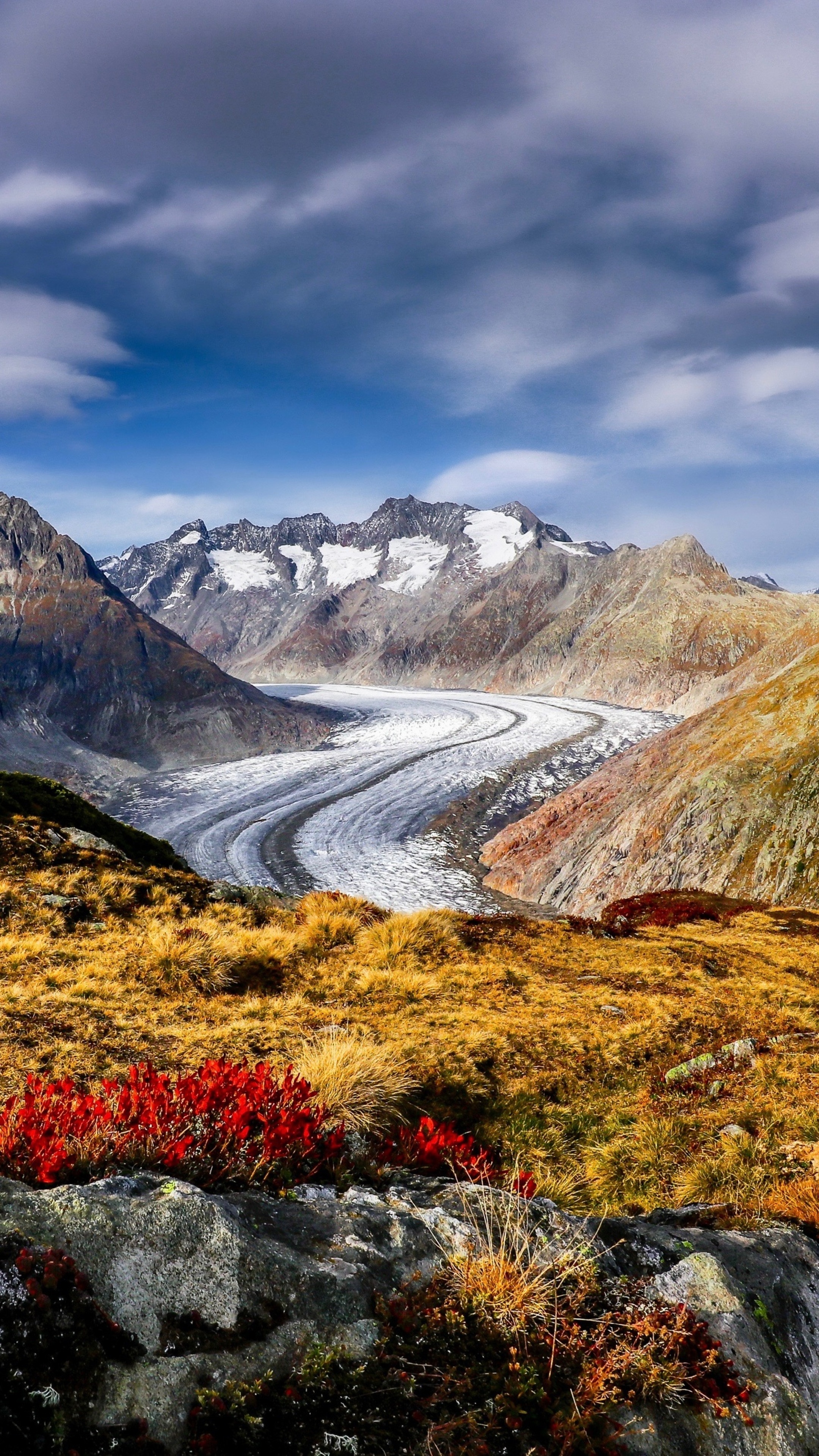 Aletsch Glacier in the Alps, Switzerland 4K HD Phone Wallpaper