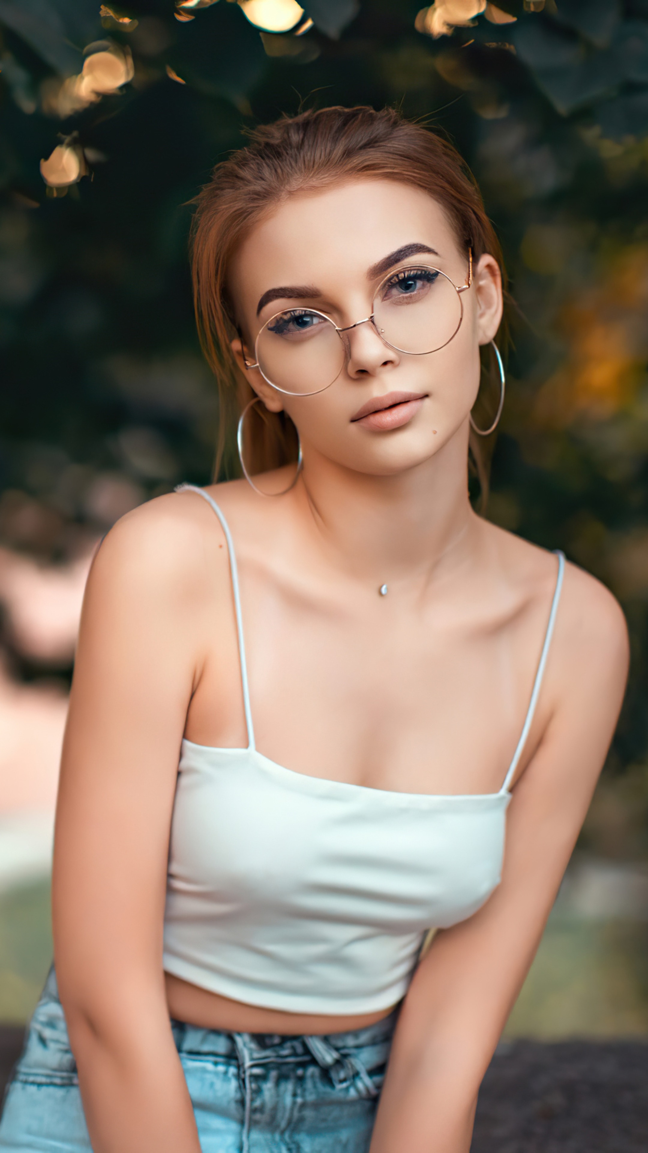 Girl with glasses and hoop earrings HD Phone Wallpaper