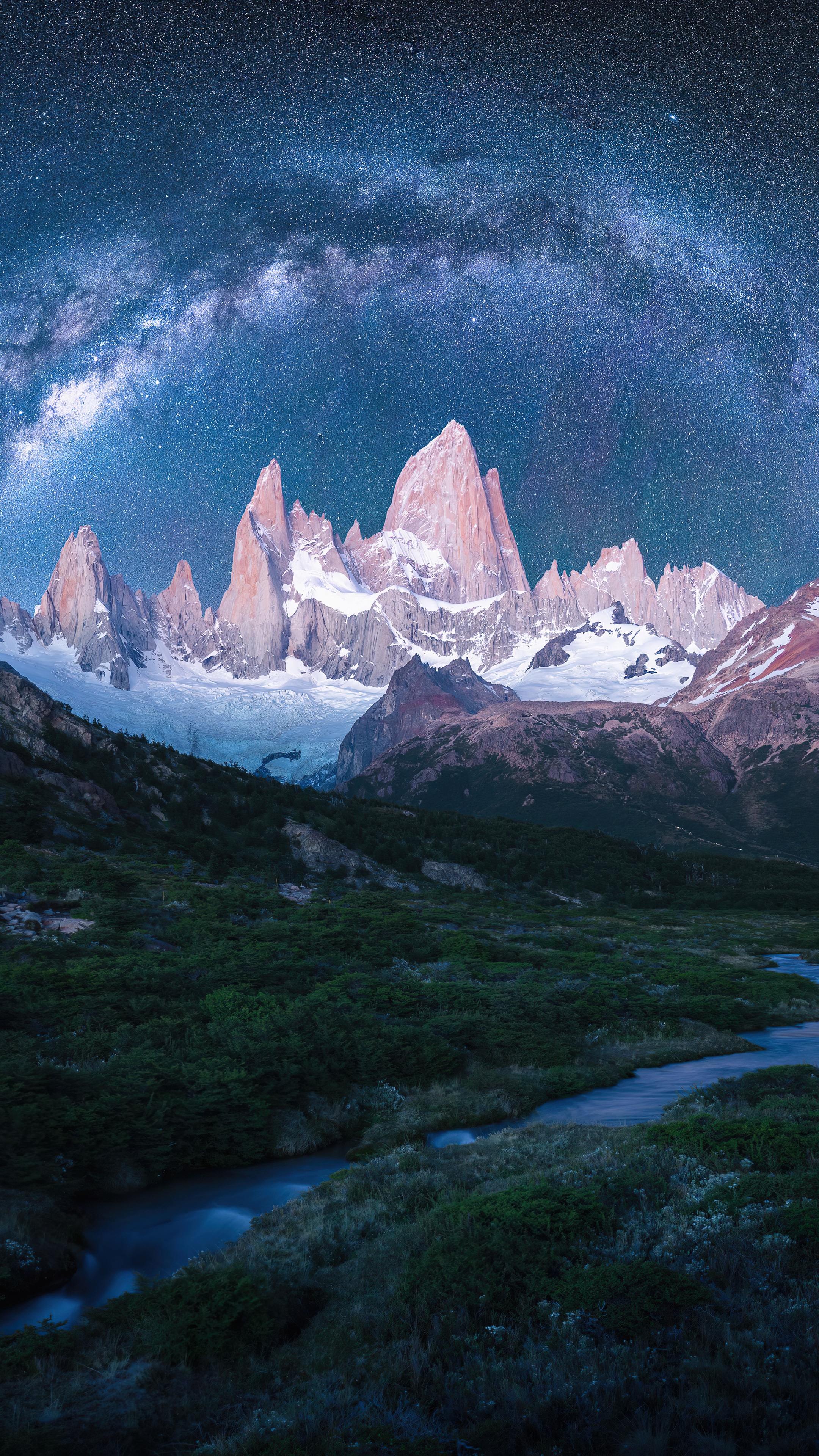 Fitz Roy mountains under the Milky Way 4K HD Phone Wallpaper