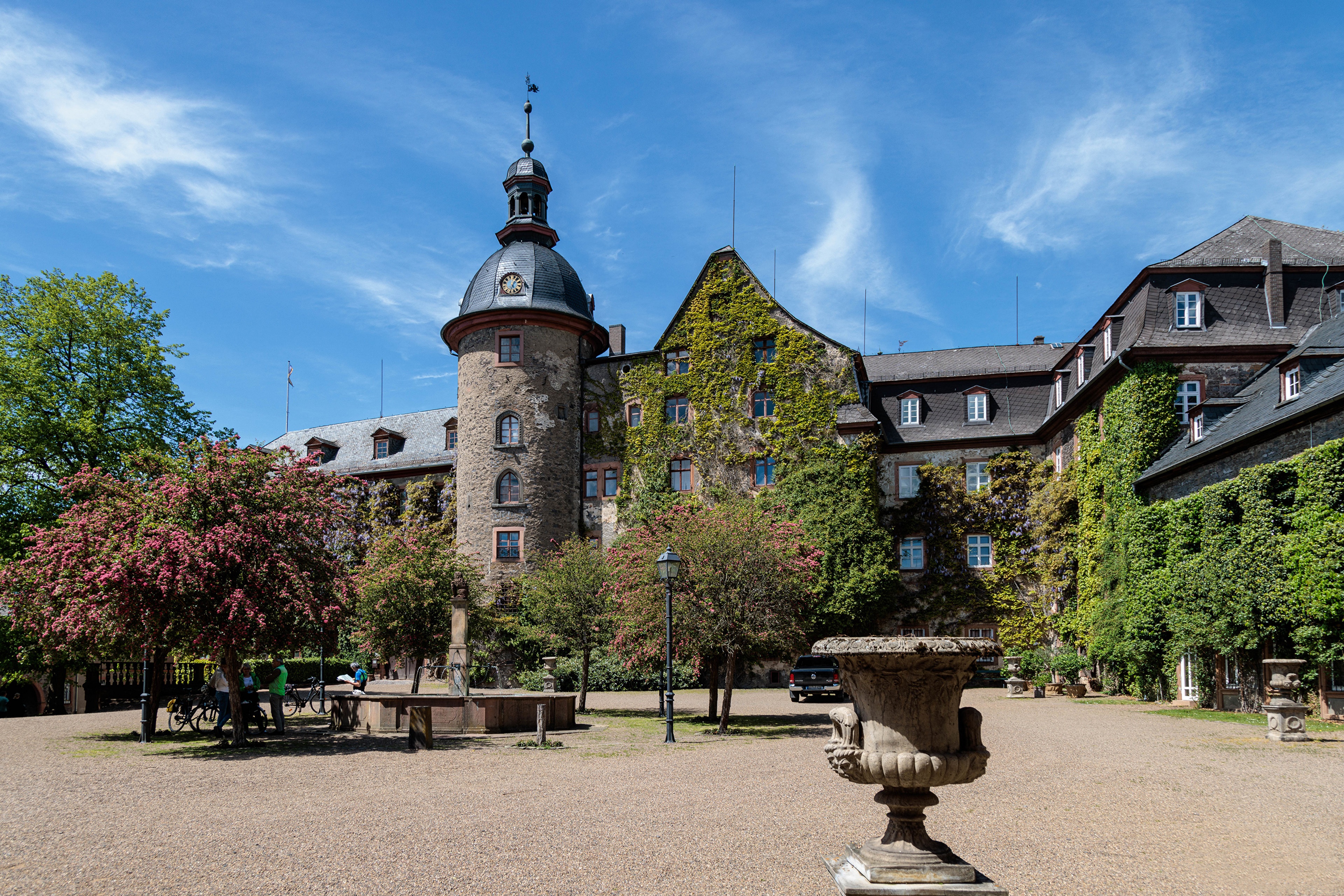 Laubach Castle, Germany HD Wallpaper