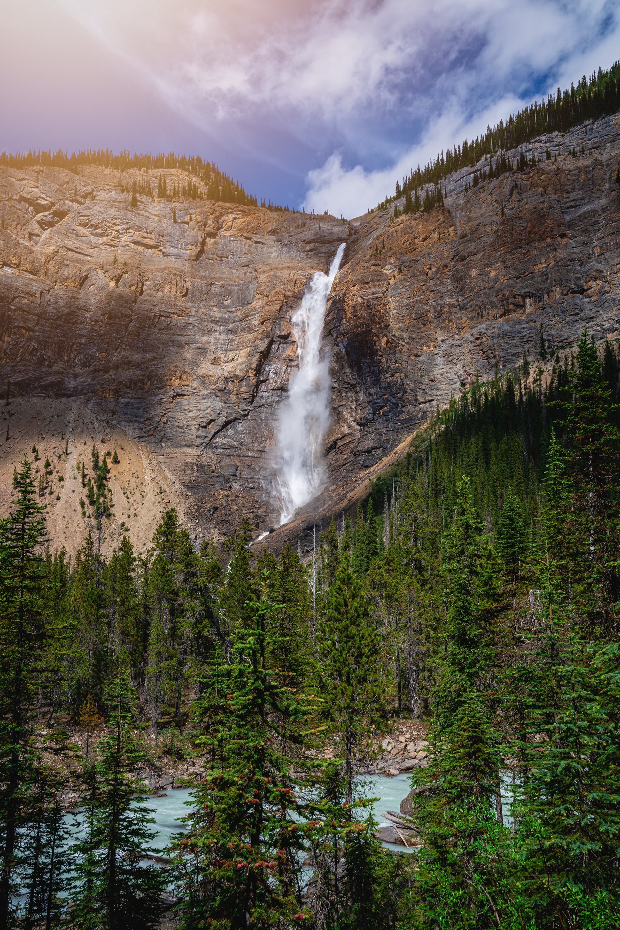 Takakkaw Falls in Yoho National Park, Canada HD Phone Wallpaper