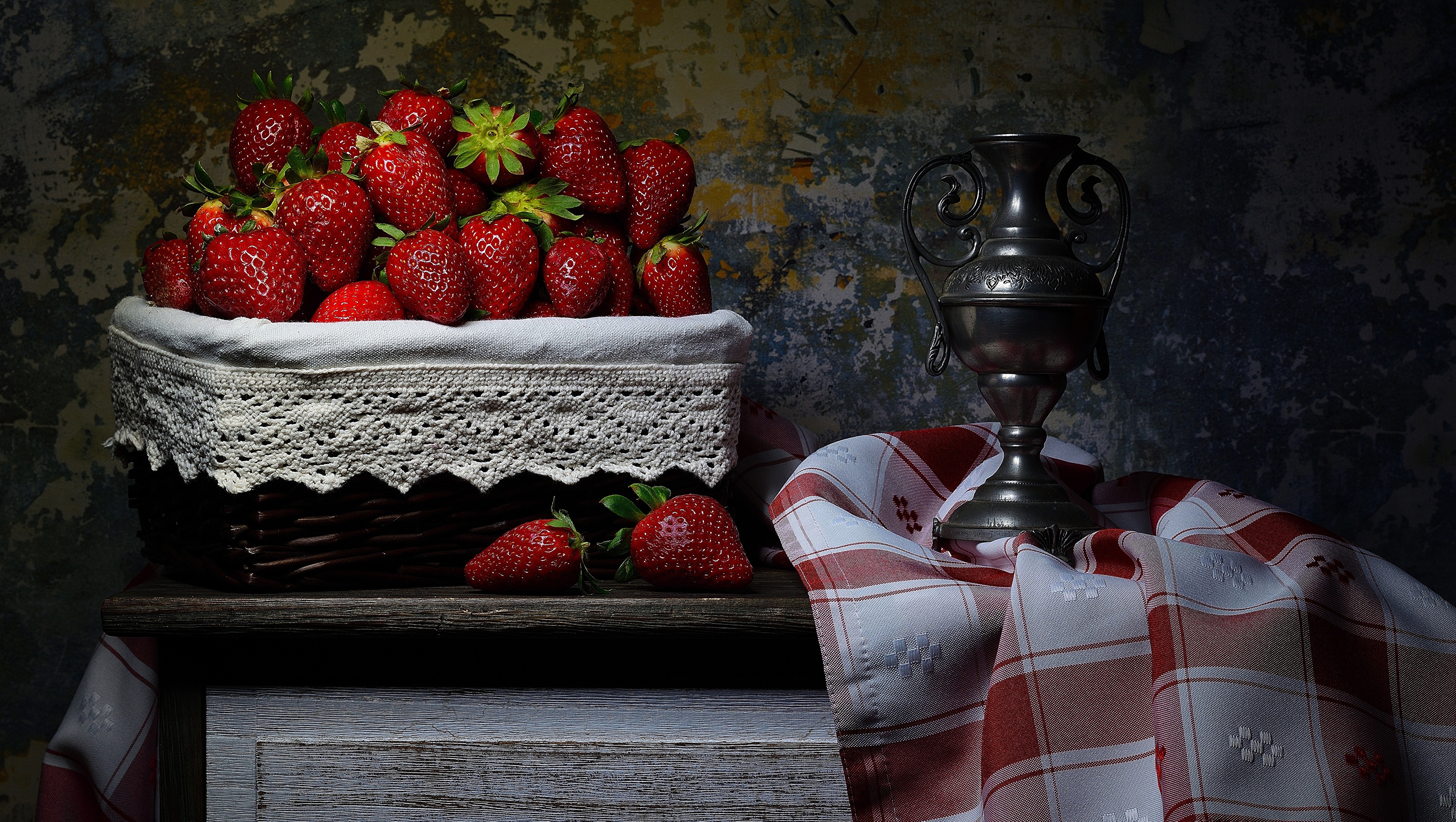 Still-life with strawberries in a wicker basket and a vase HD Wallpaper