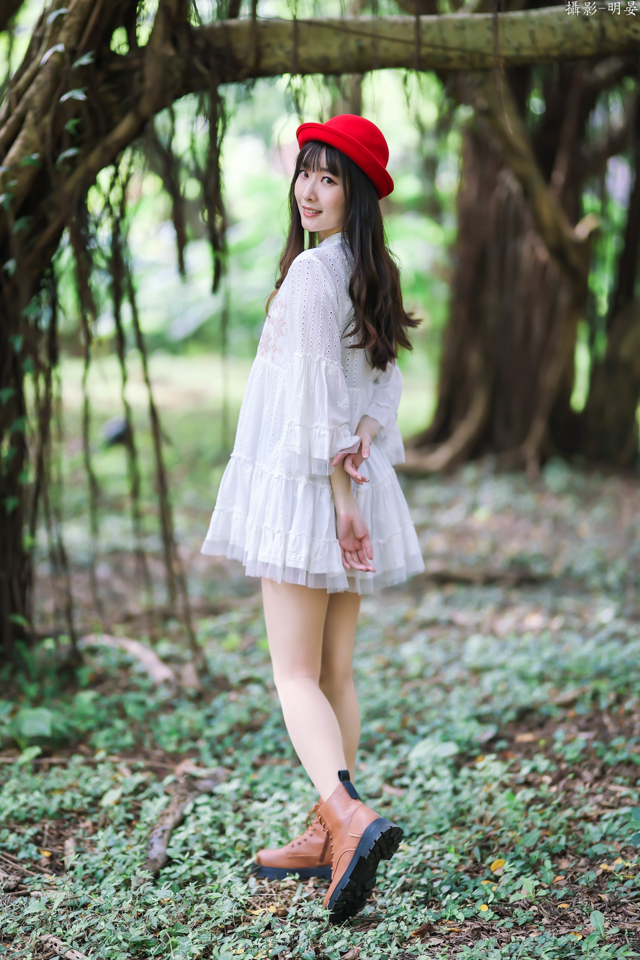 Asian girl in white dress and red hat in forest HD Phone Wallpaper