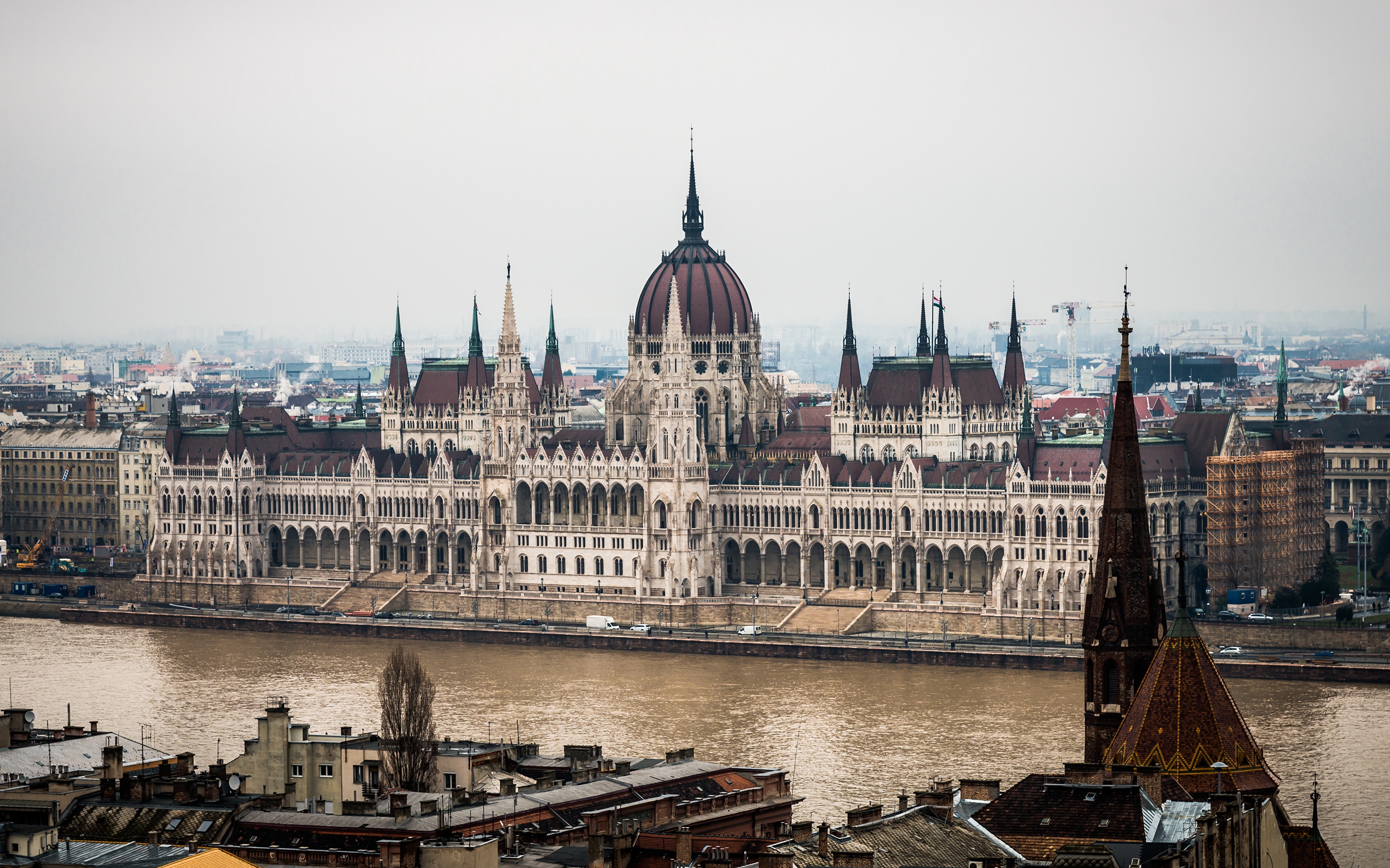 Budapest Parliament Building and River HD Wallpaper