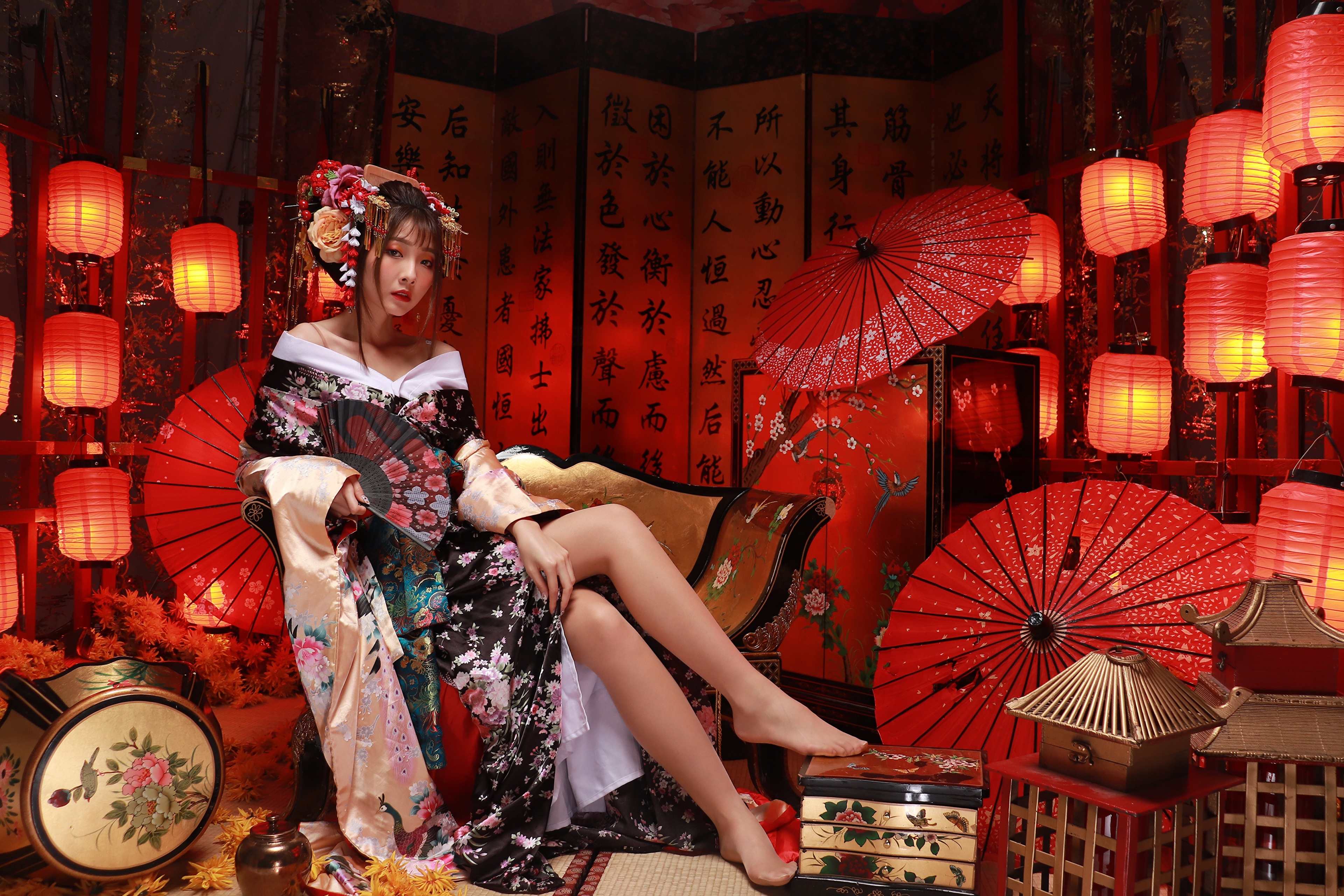 Woman in Kimono with Lanterns and Umbrellas HD Wallpaper