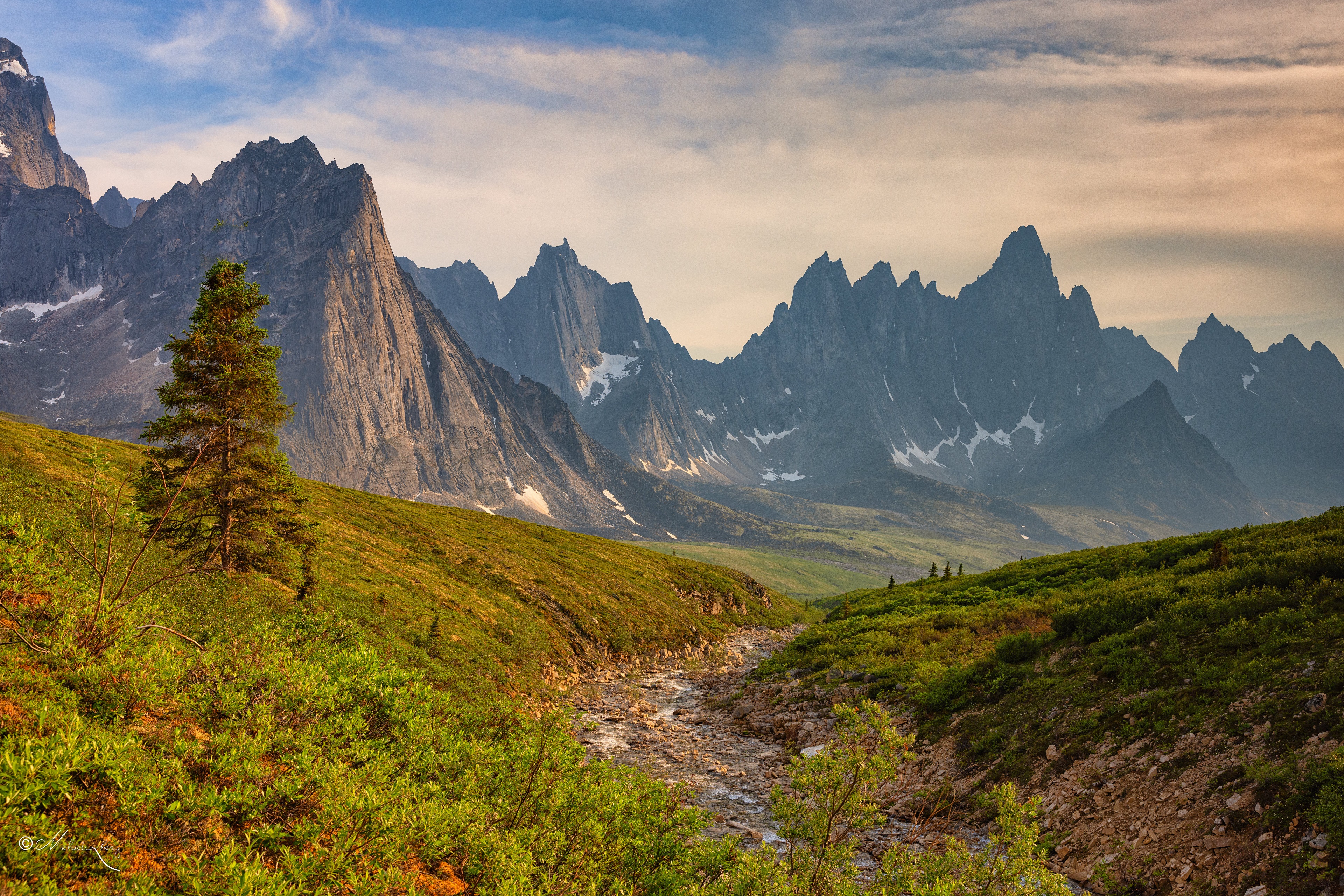 4K Tombstone Territorial Park Mountains Scenery HD Wallpaper