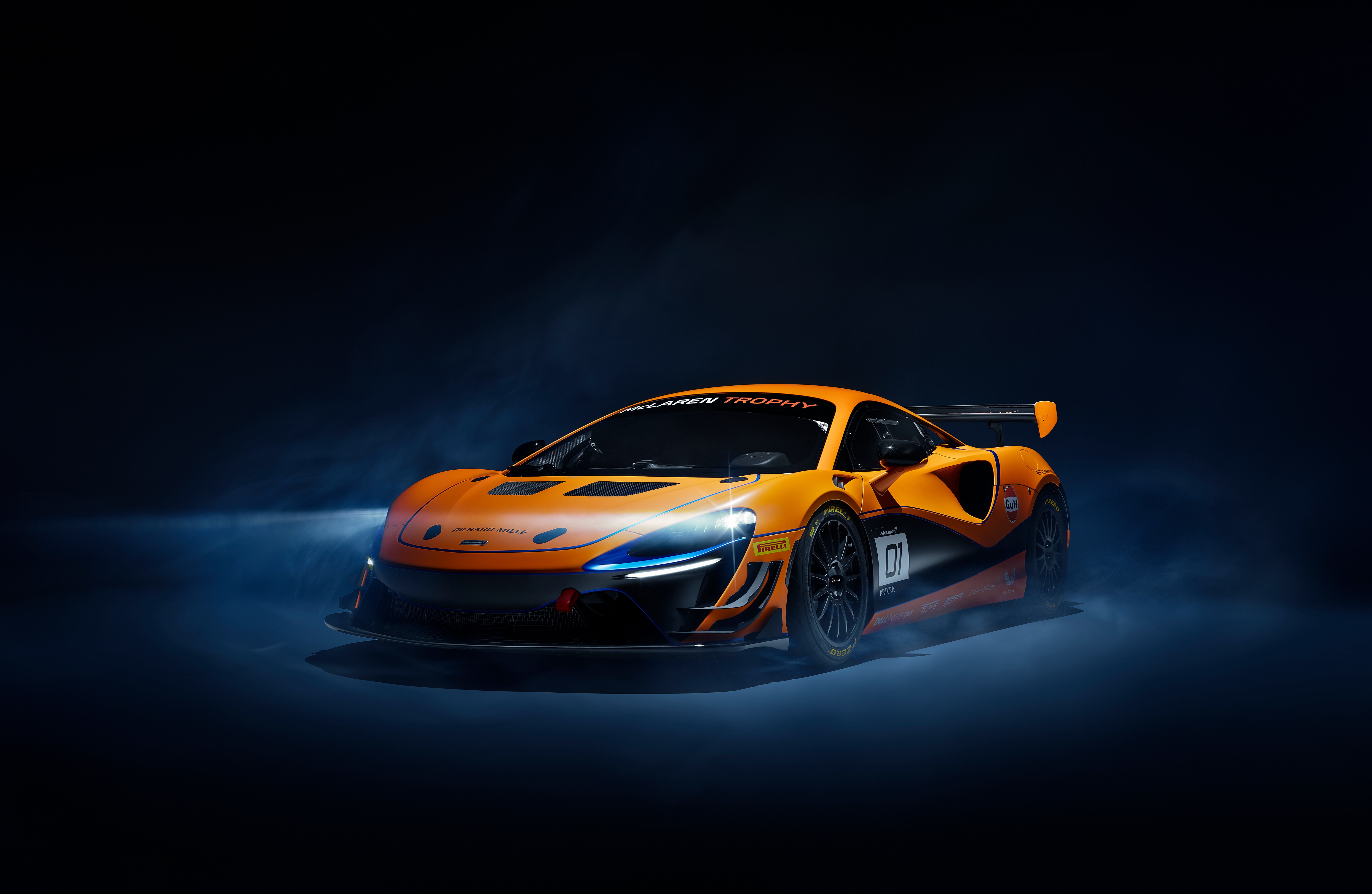 McLaren Artura Trophy race car HD Wallpaper