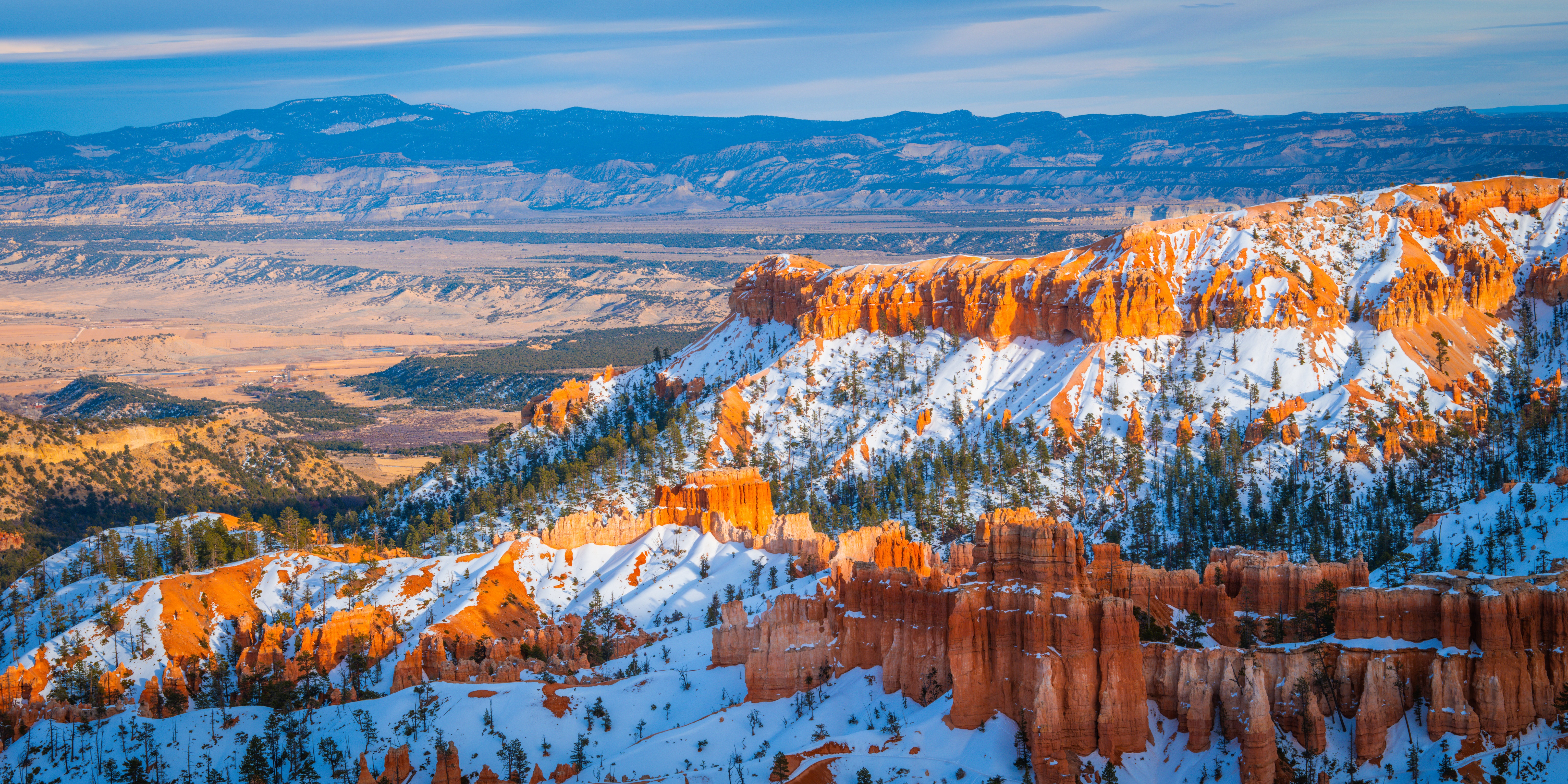 Bryce Canyon National Park in Winter HD Wallpaper