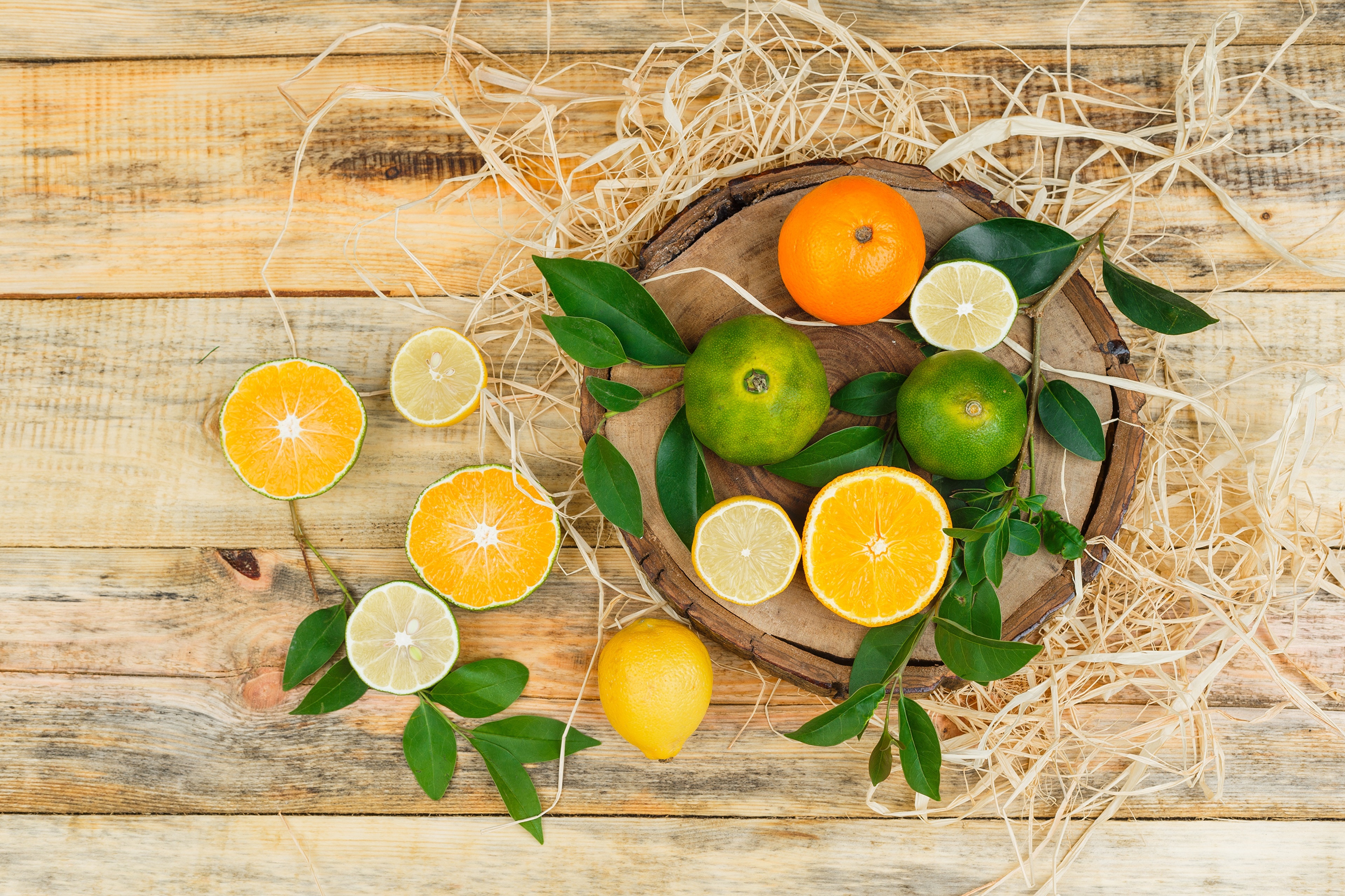 Citrus fruits on wooden planks HD Wallpaper