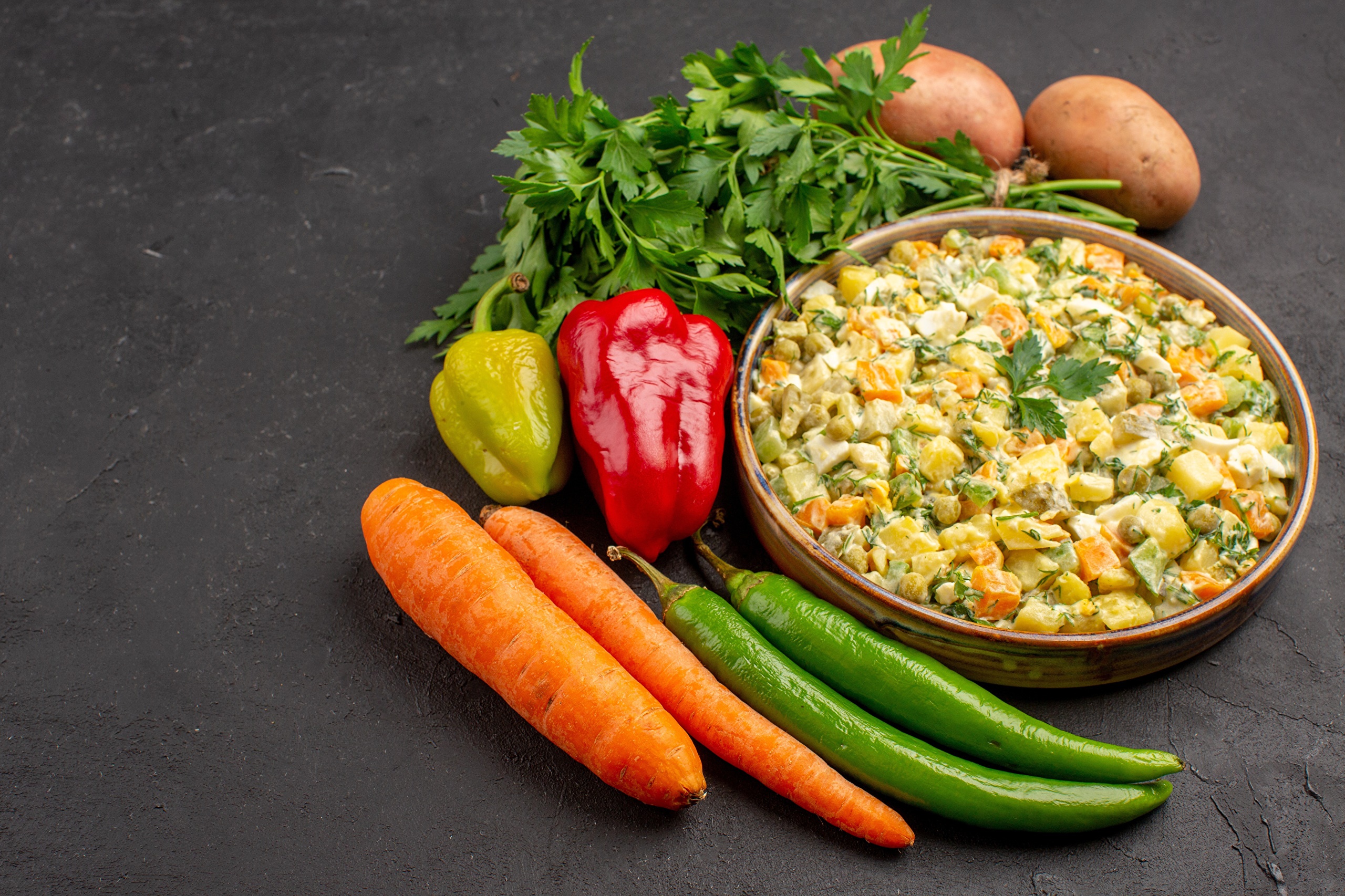 Salad with potatoes, carrots, bell peppers, and chili peppers HD Wallpaper