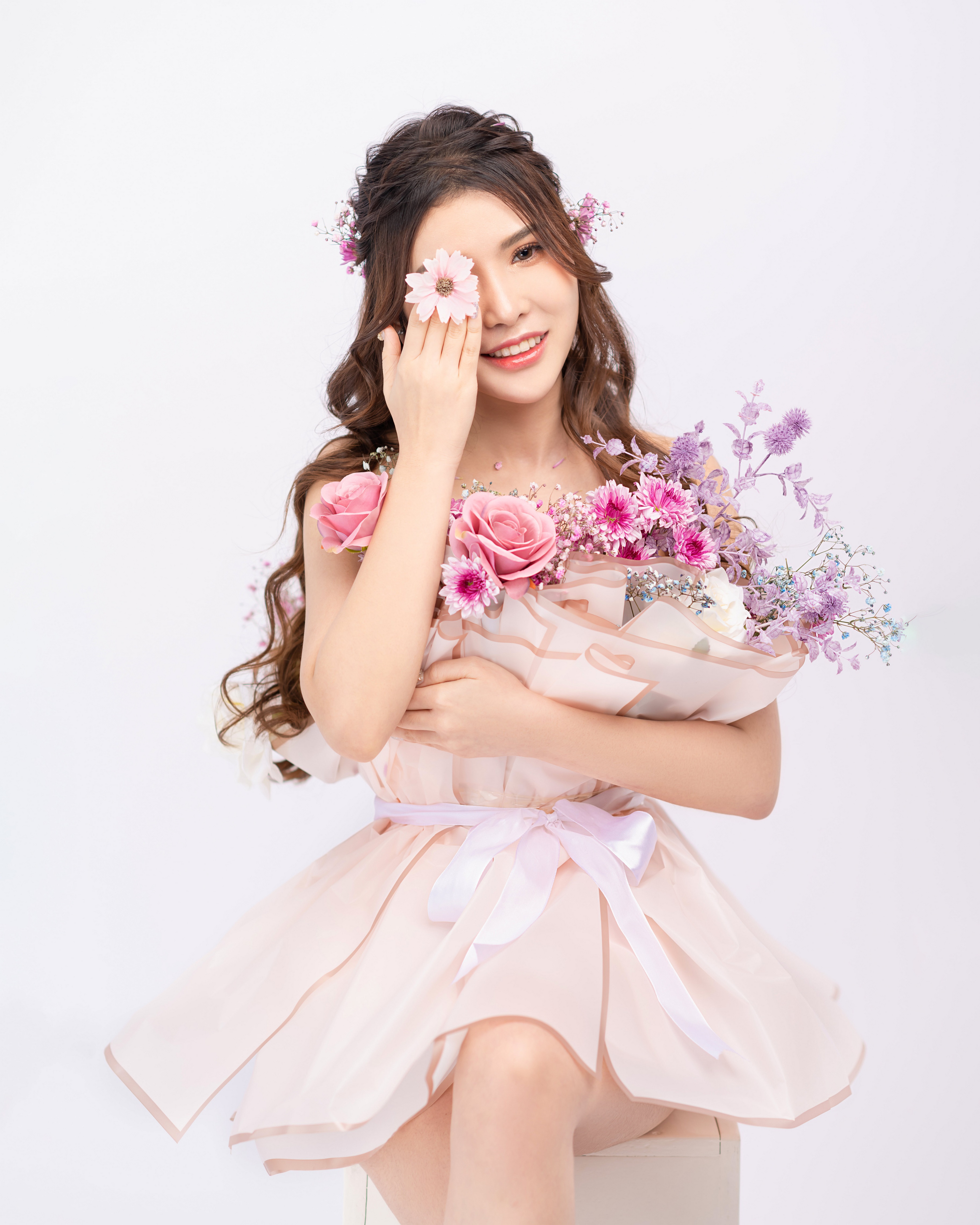 Asian woman with flowers in dress HD Phone Wallpaper
