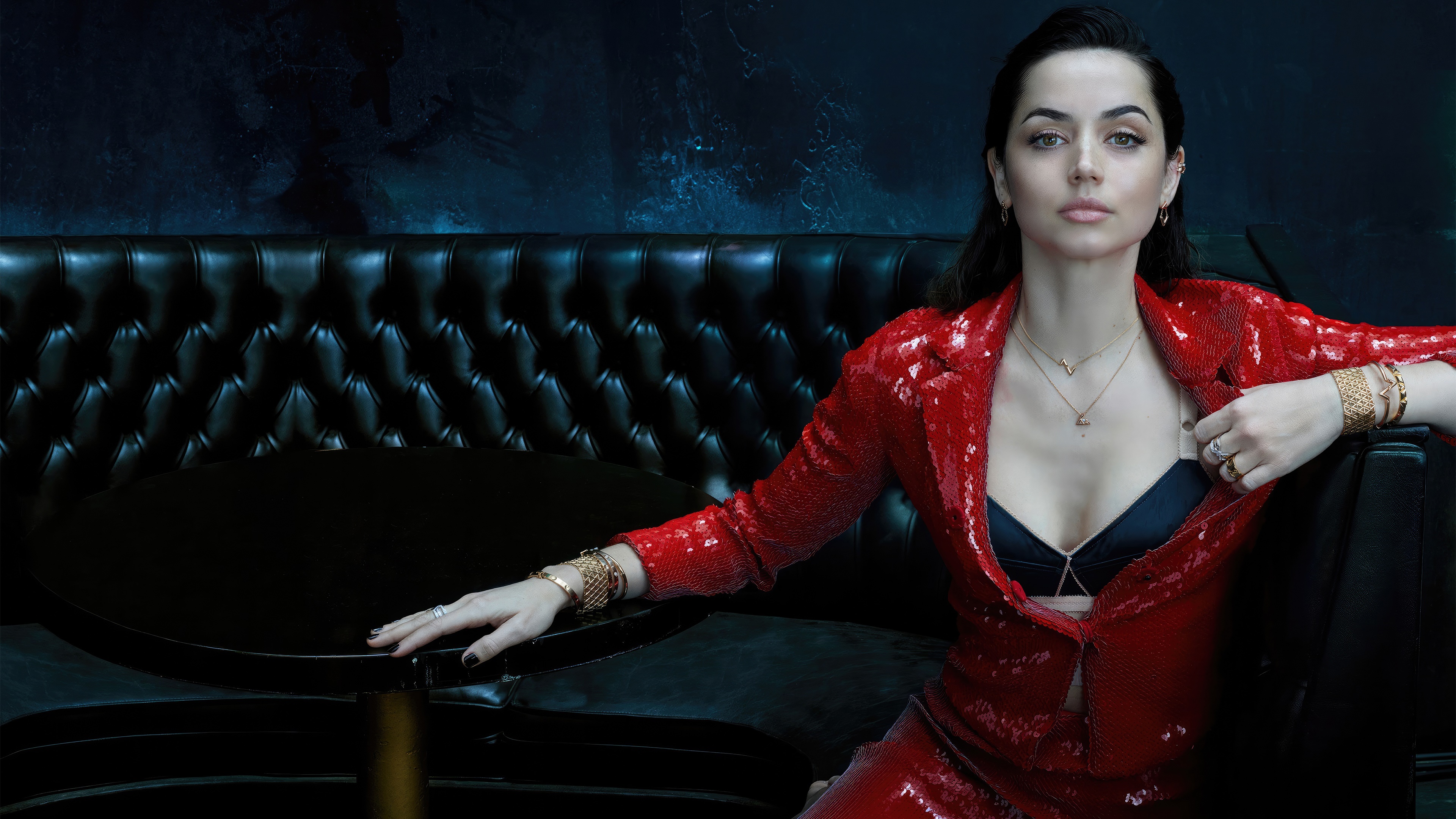 Ana de Armas in a red sequined suit HD Wallpaper