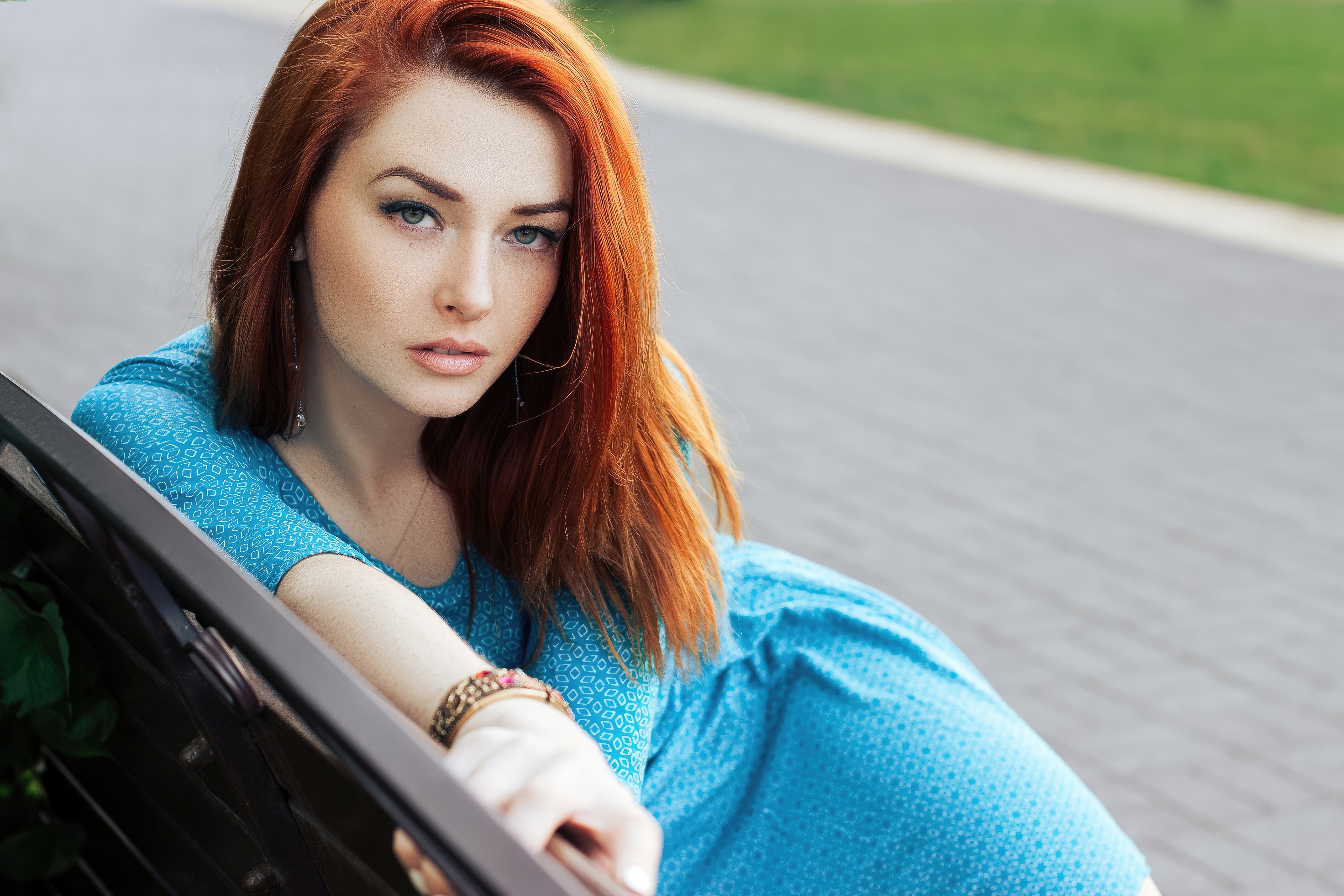 Redhead woman in blue dress HD Wallpaper