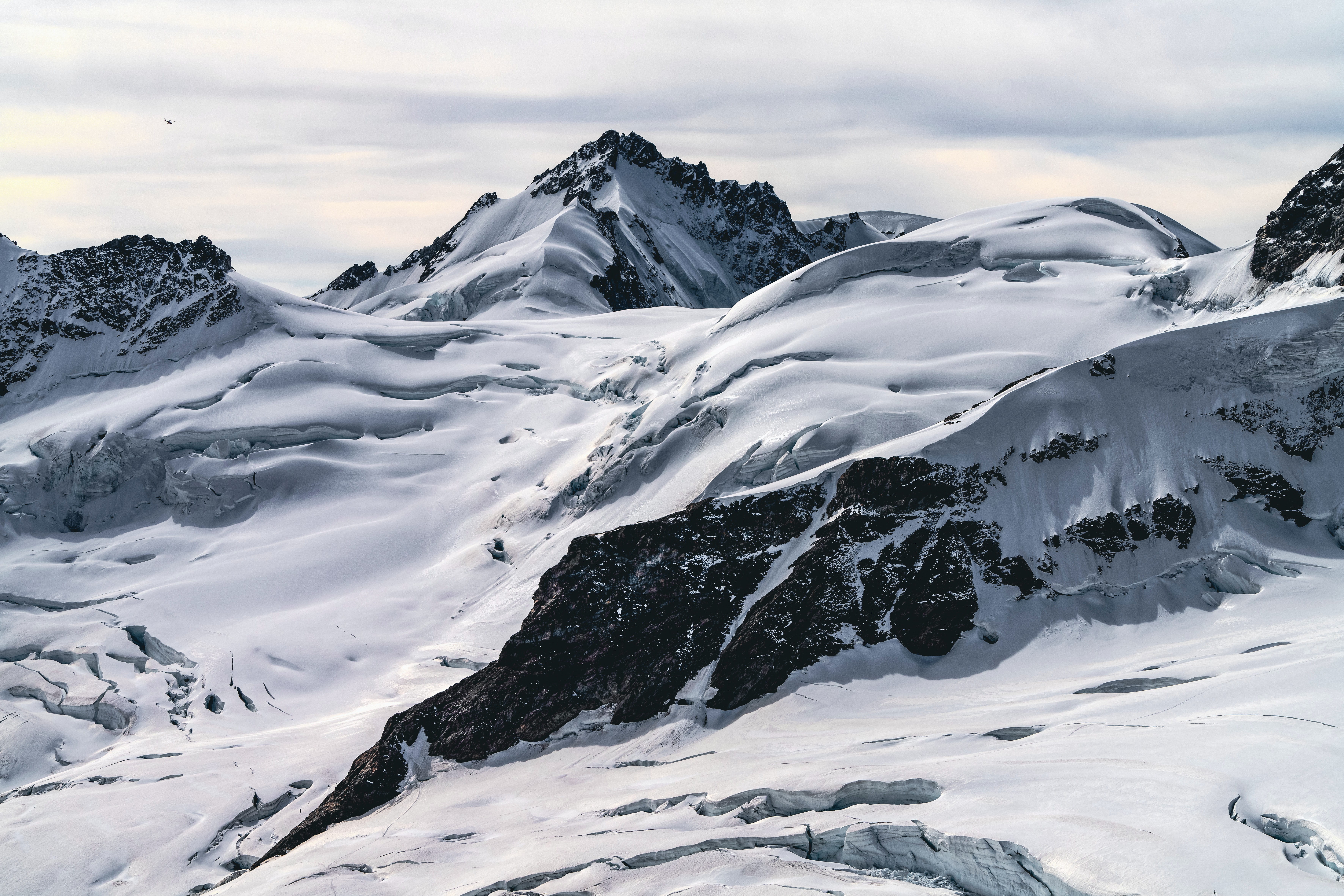 Vast Snowy Mountains and Glaciers HD Wallpaper