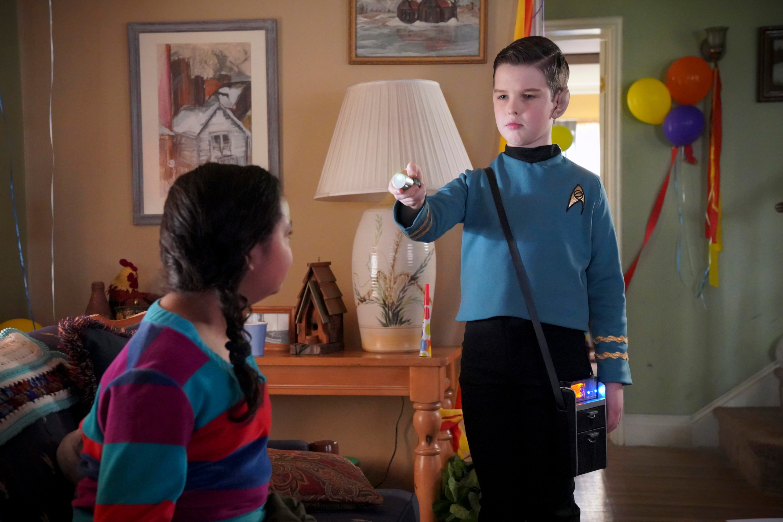 Sheldon Cooper in Star Trek Spock costume with prop HD Wallpaper