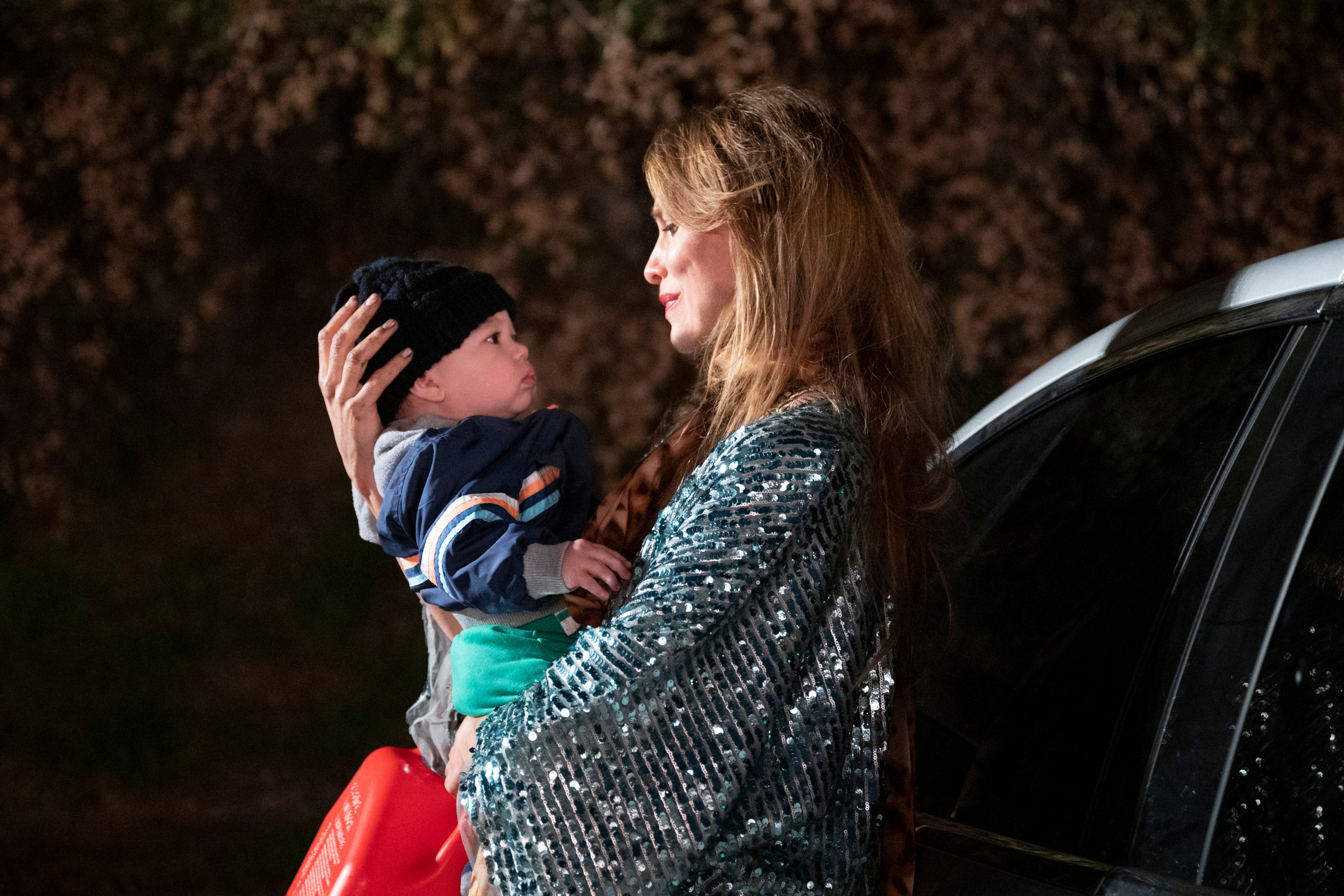 Saffron Burrows holding a baby in You HD Wallpaper
