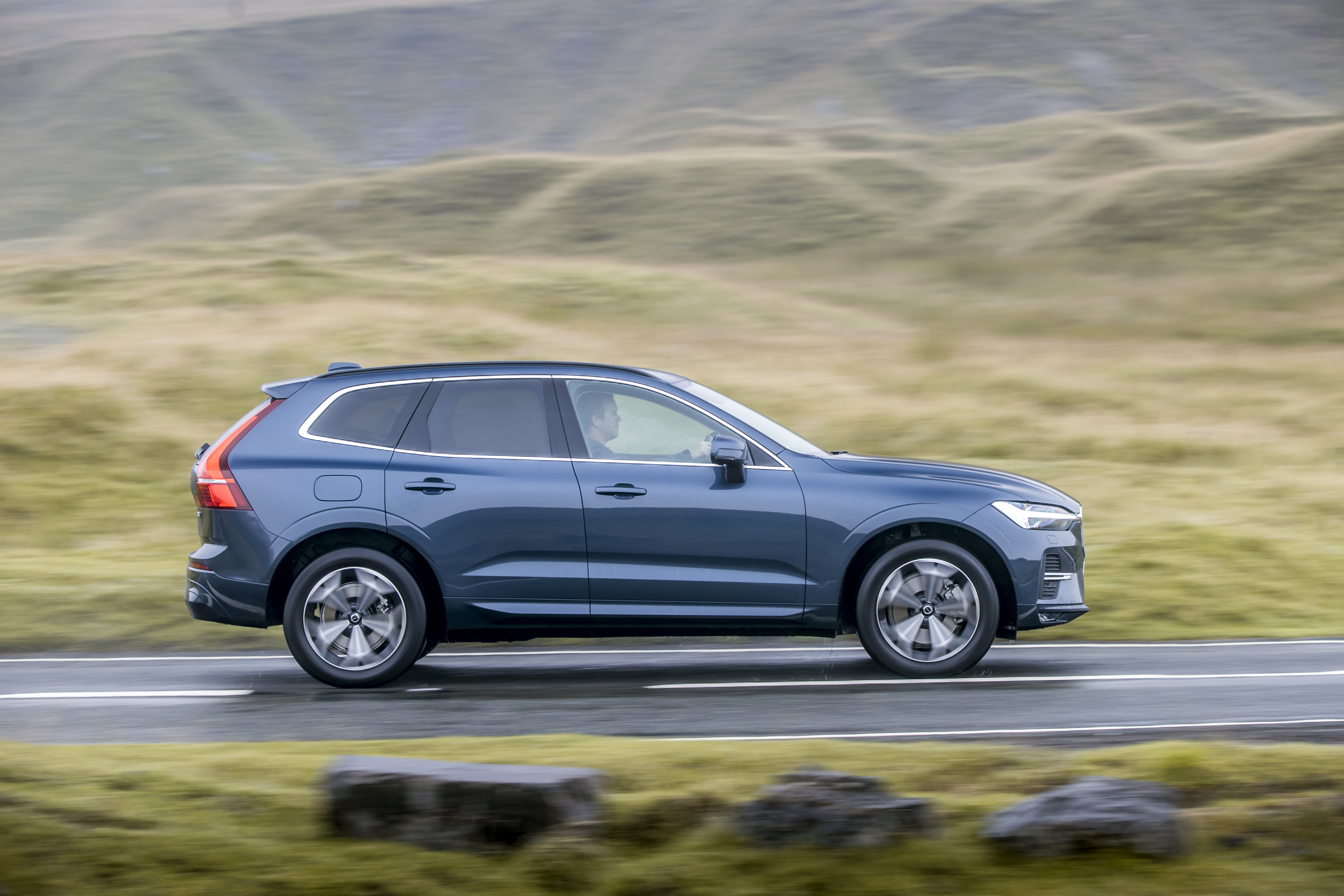 Best HD Pictures about  Masse Volvo Xc60  with No AI Images