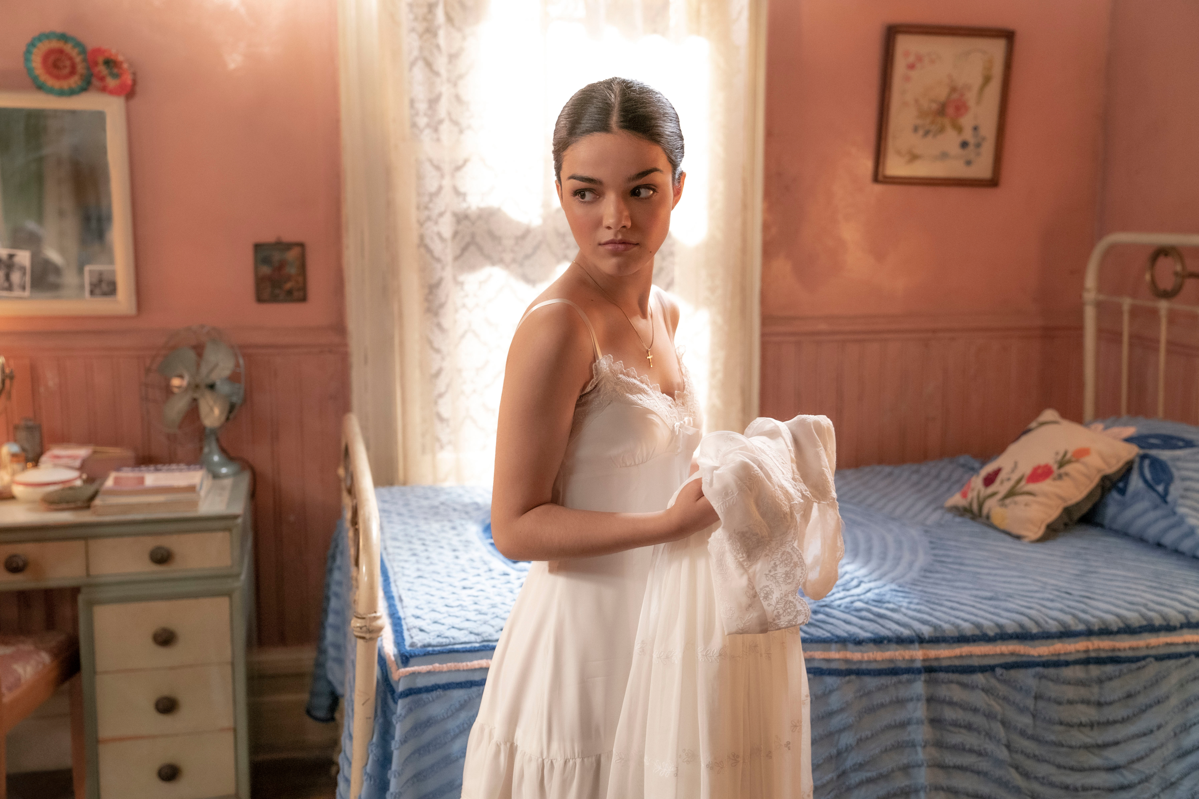 Rachel Zegler as Maria in West Side Story (2021) HD Wallpaper