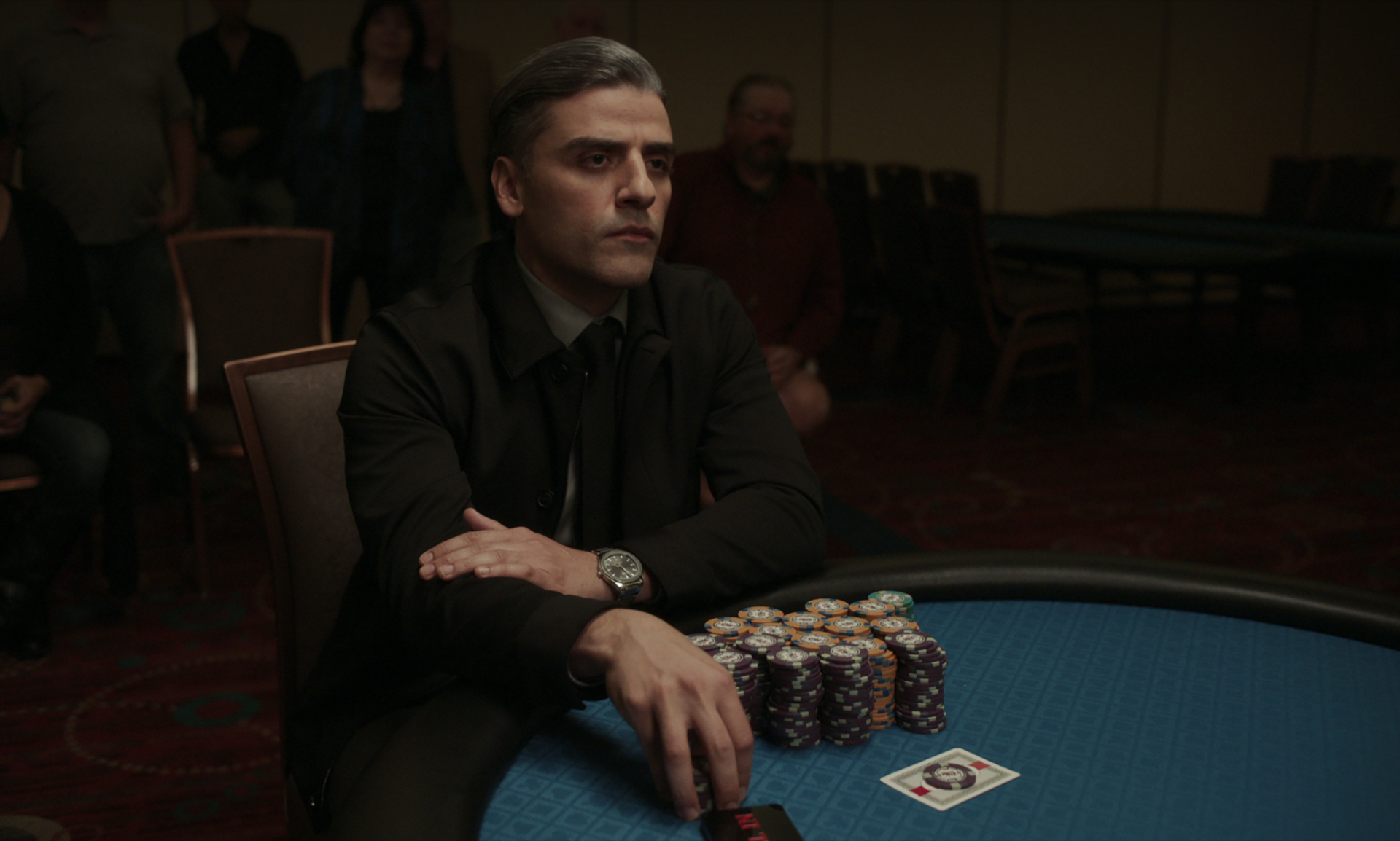 Oscar Isaac playing poker in The Card Counter HD Wallpaper