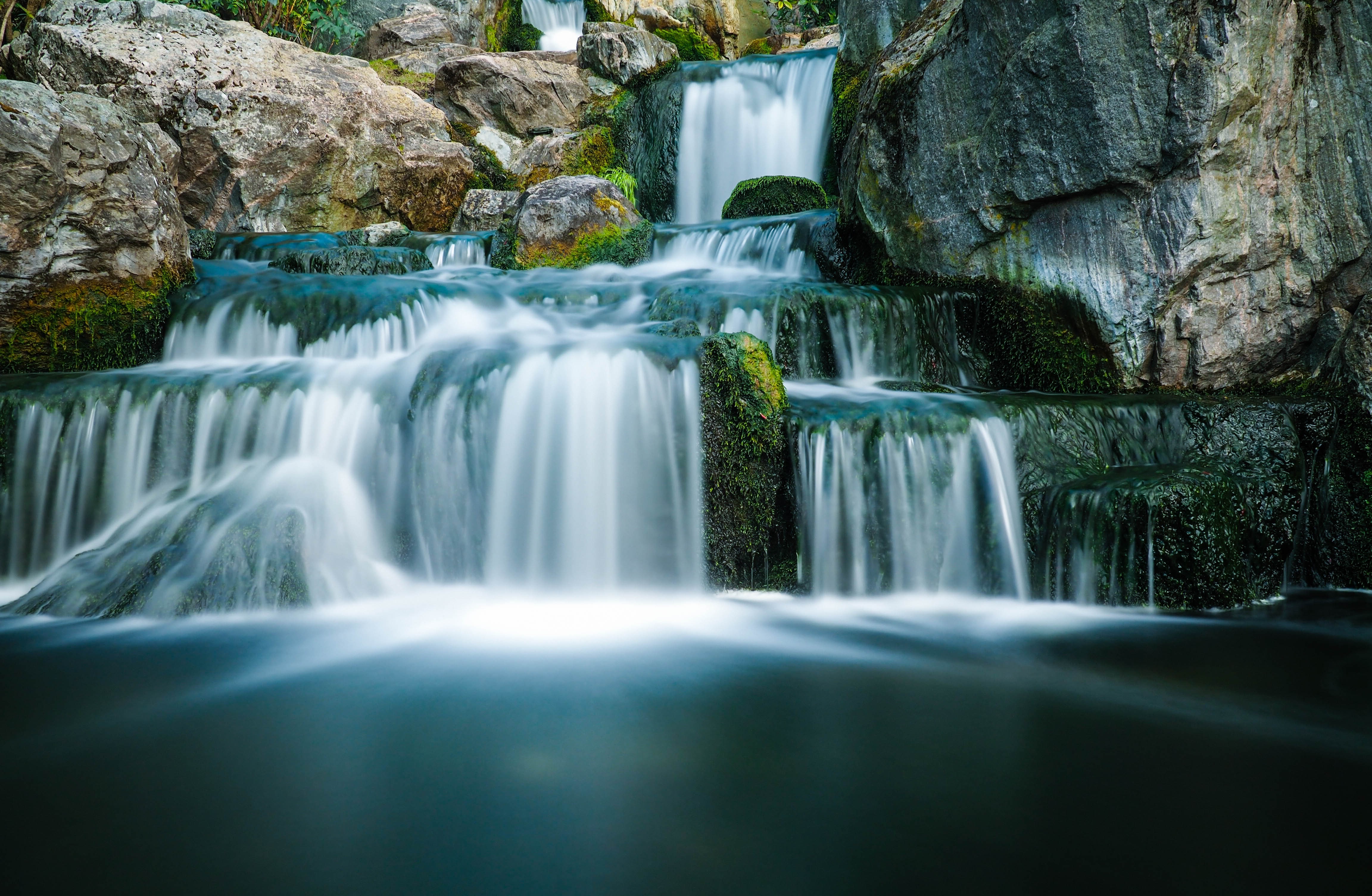 Silky long exposure waterfall in Kyoto Garden, London HD Wallpaper