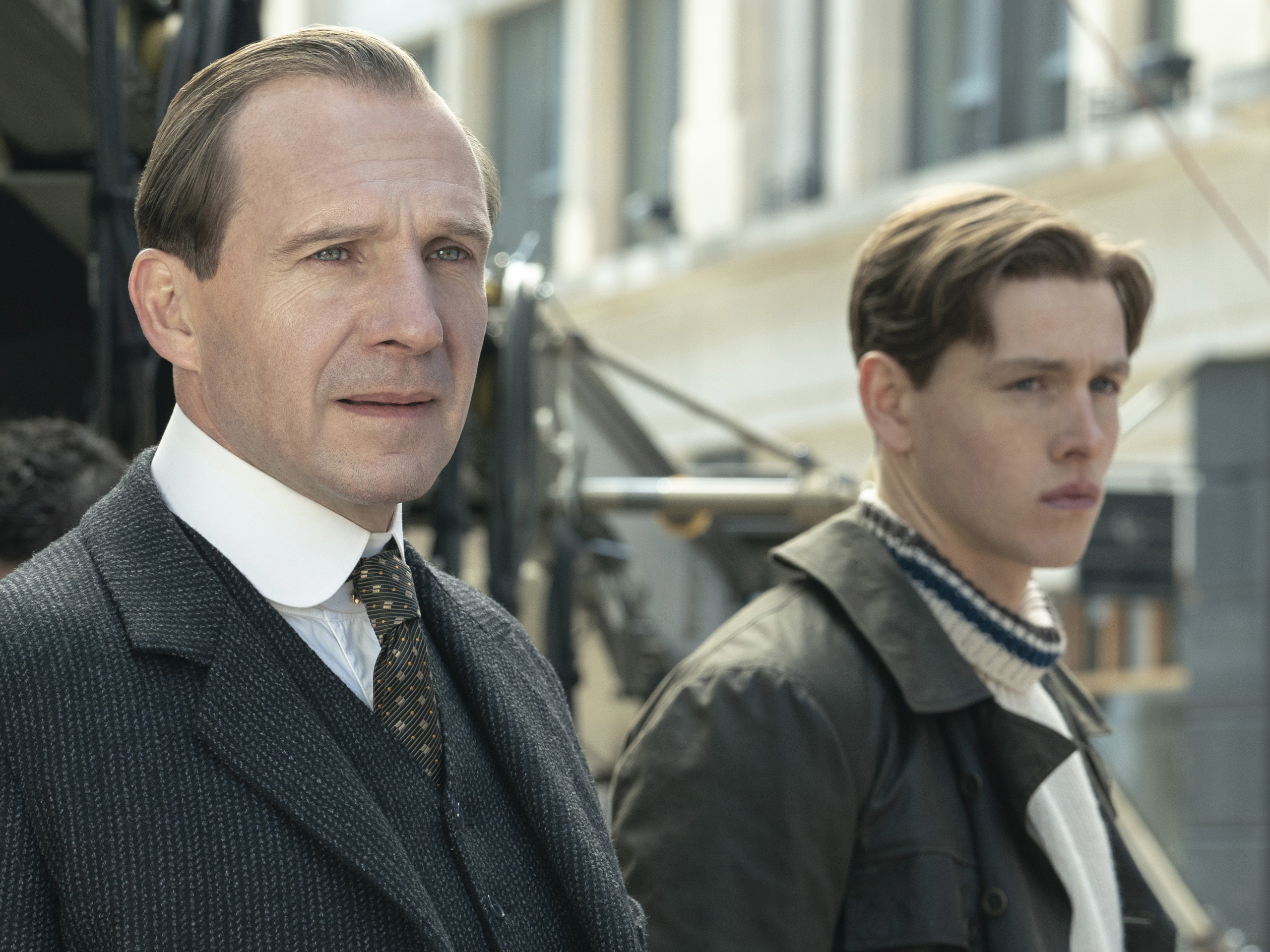 Ralph Fiennes and Harris Dickinson in The King's Man HD Wallpaper