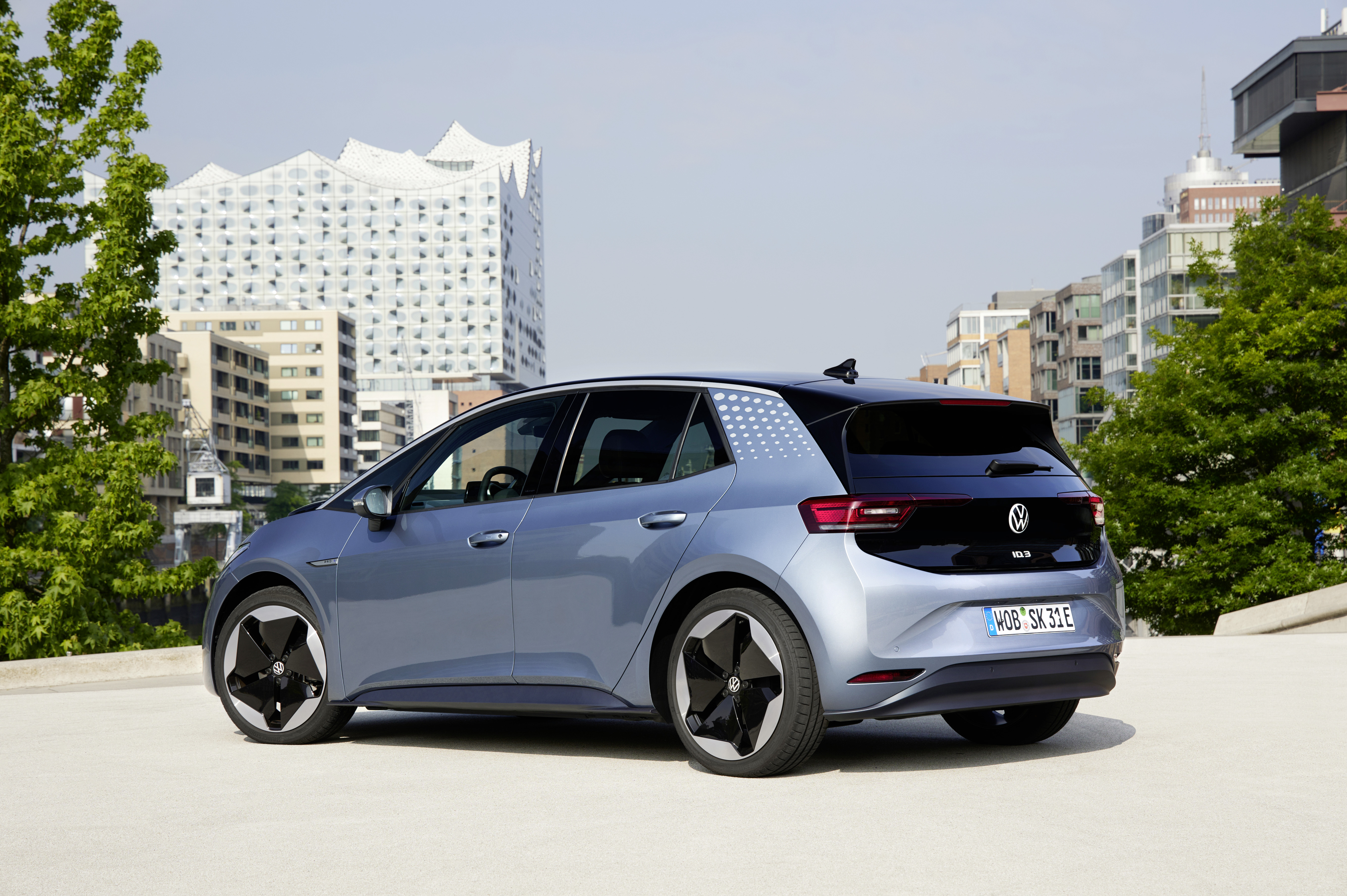 Blue Volkswagen ID.3 Pro S electric car in Hamburg HD Wallpaper