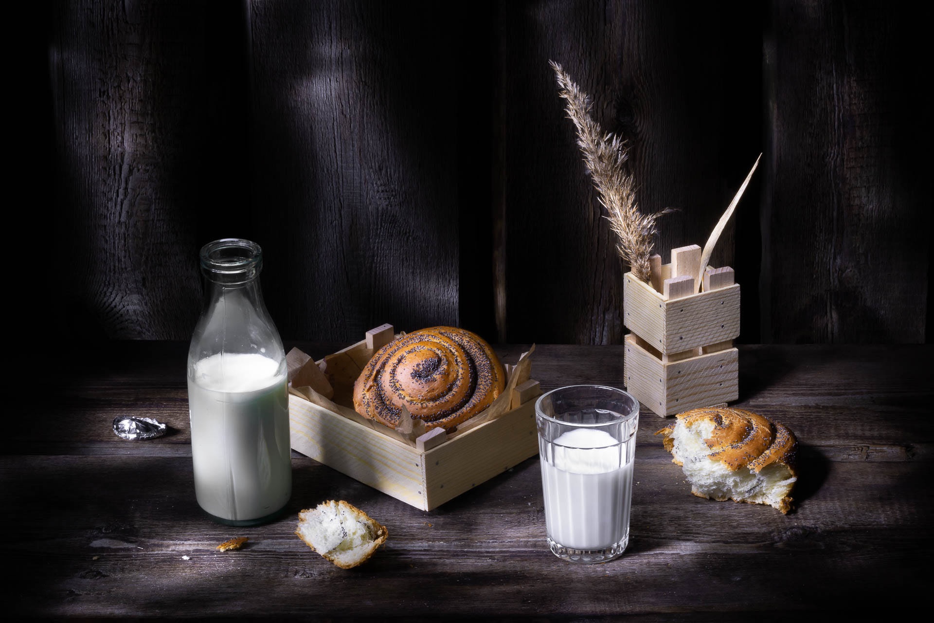 Milk and Viennoiserie Still Life on Dark Wood HD Wallpaper