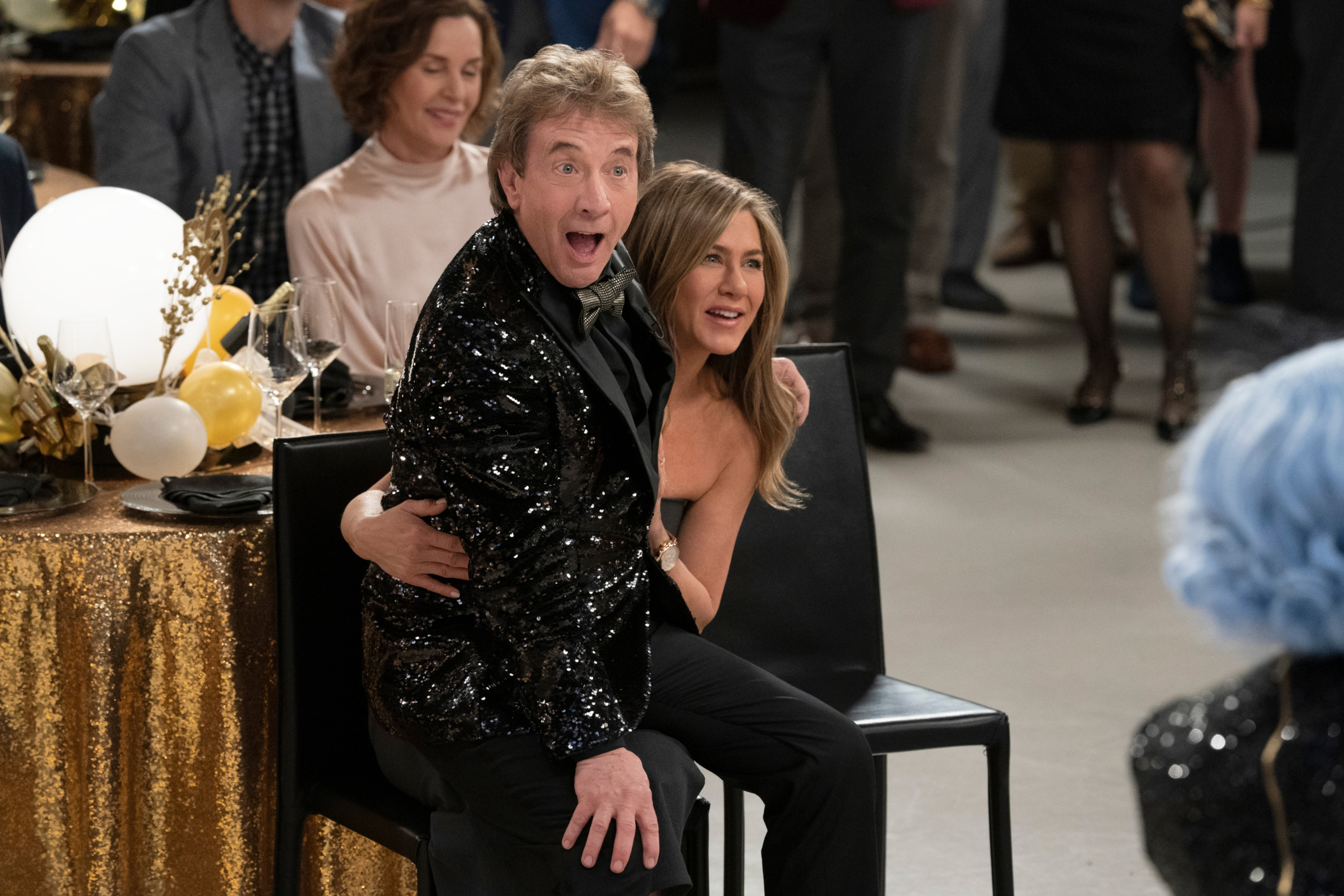 Jennifer Aniston and Martin Short's lively Morning Show moment HD Wallpaper